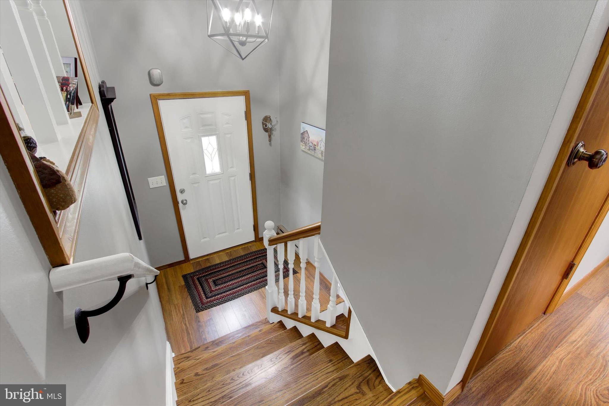807 PINE GROVE DRIVE