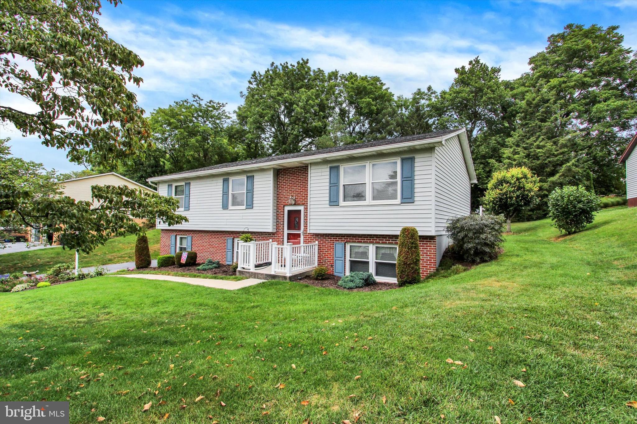 807 PINE GROVE DRIVE