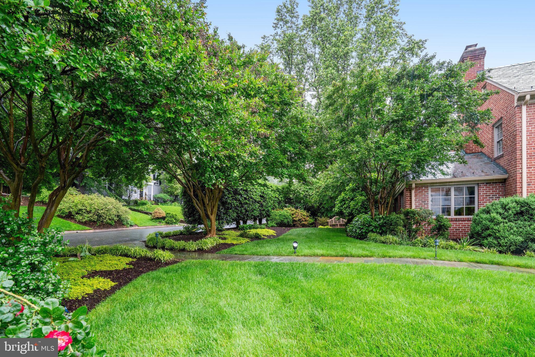 4629 32ND ROAD N
