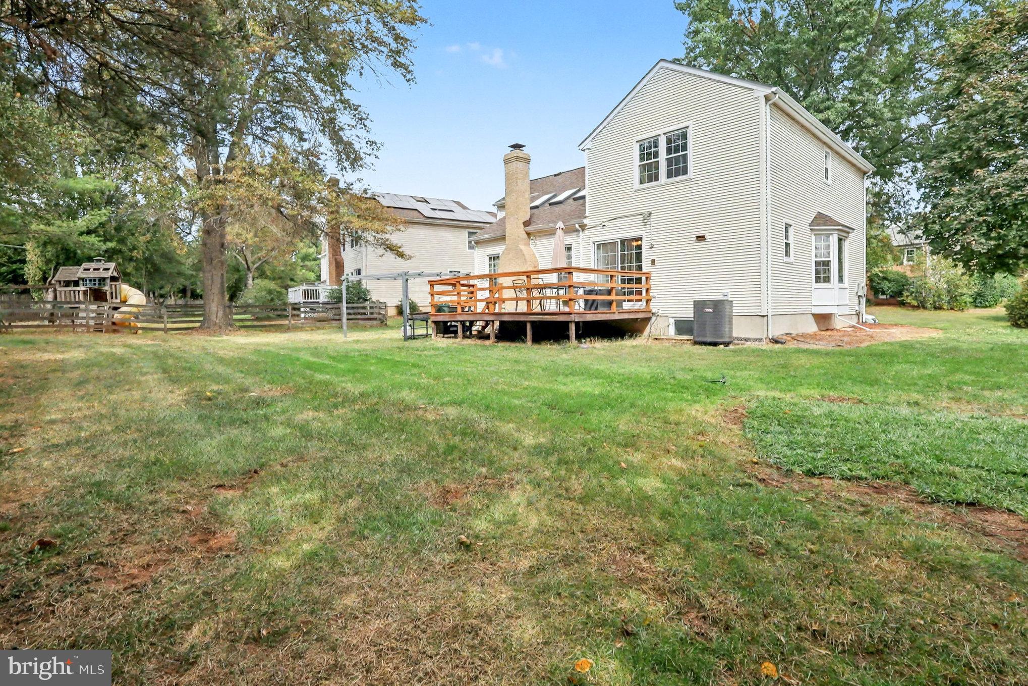 FRANKLIN GLEN - Residential