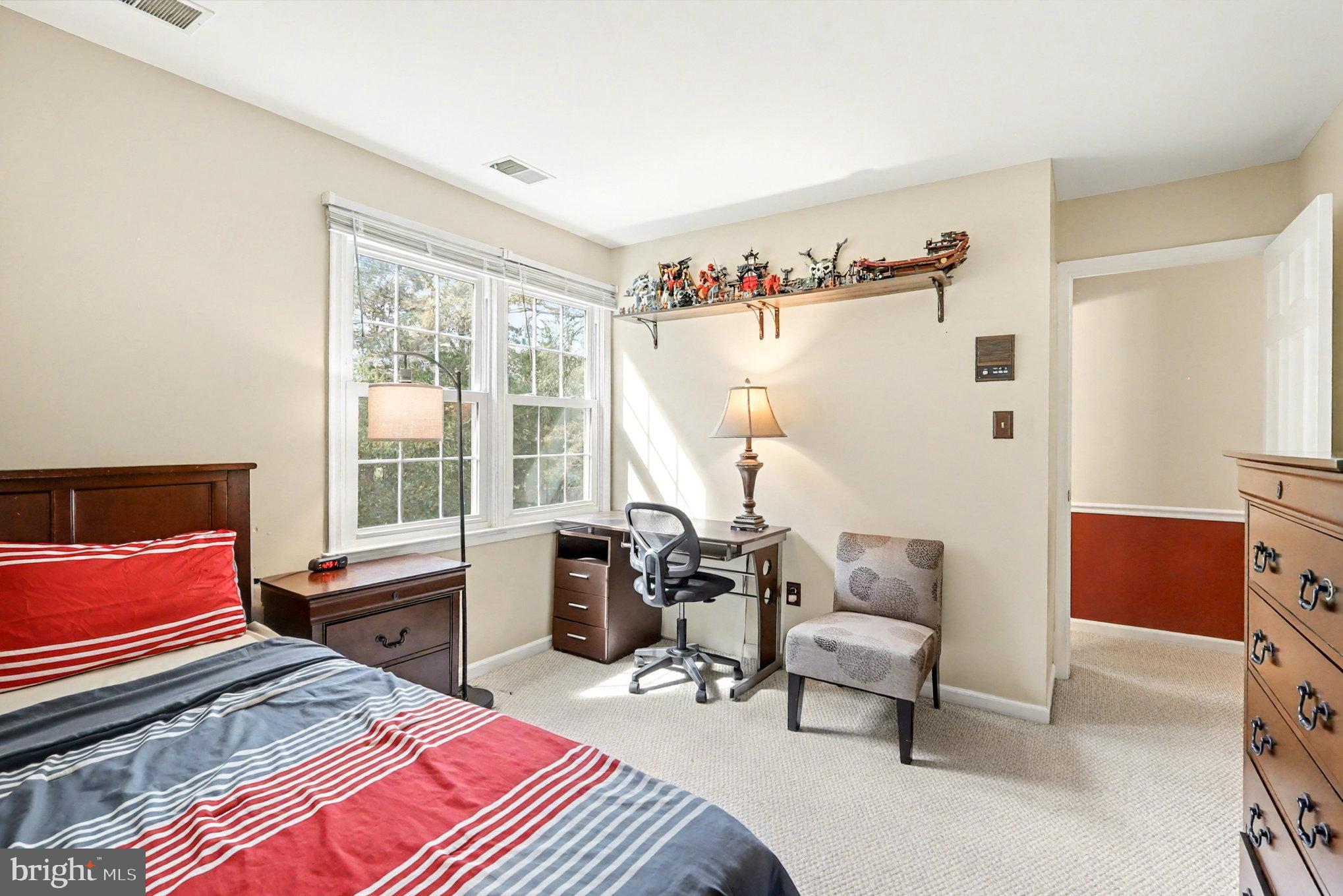 FRANKLIN GLEN - Residential