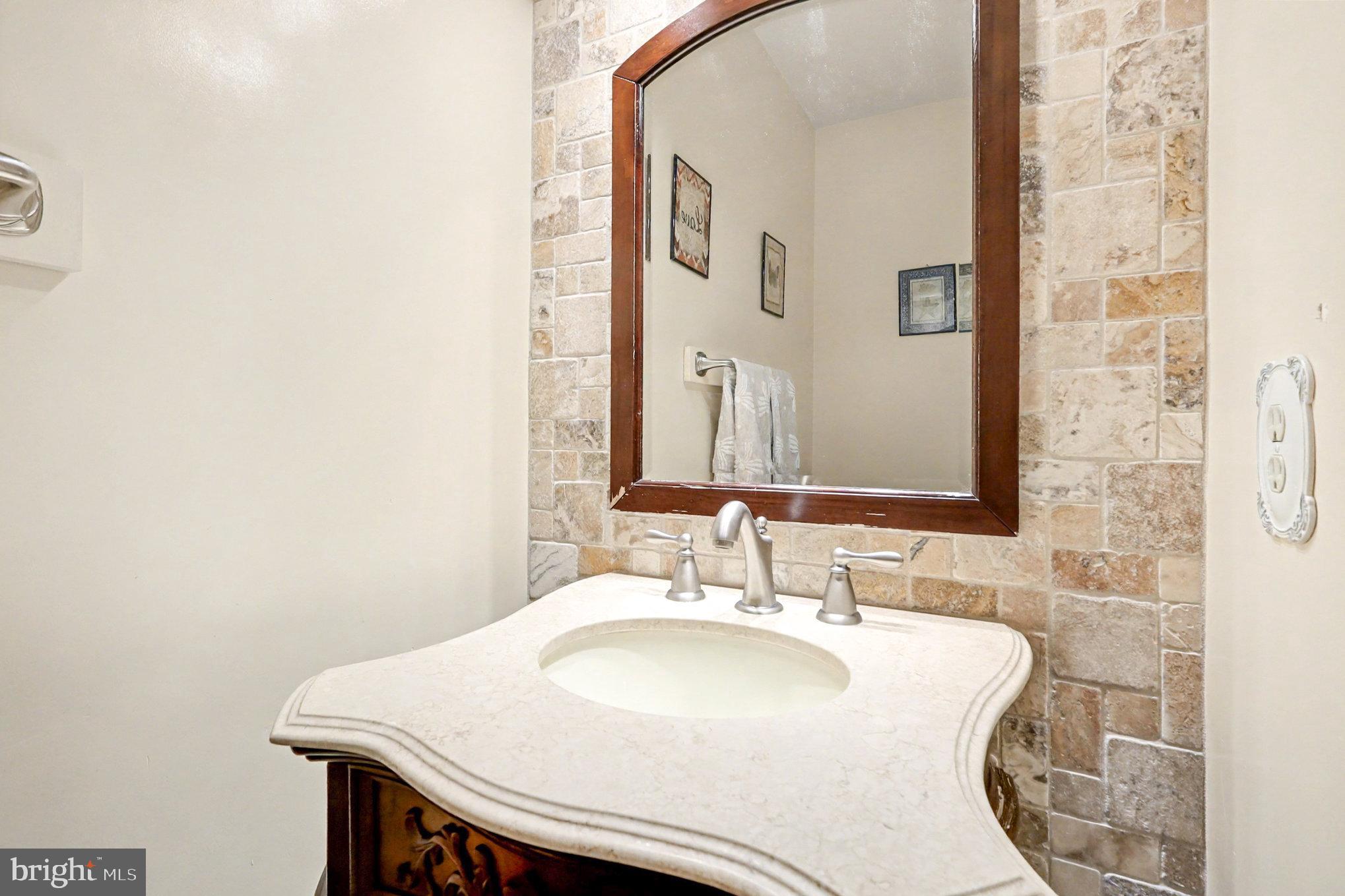 FRANKLIN GLEN - Residential