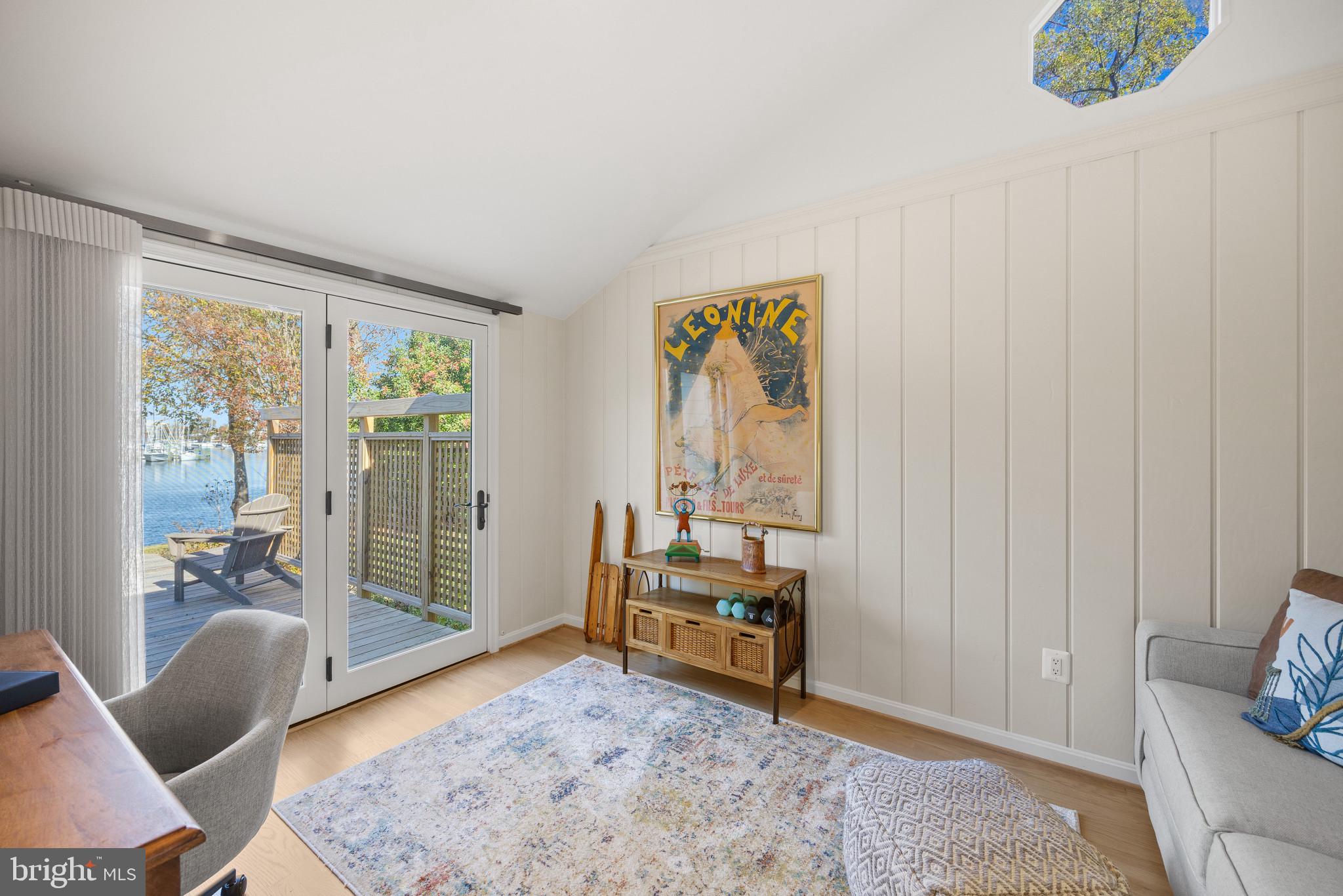 GREENACRES - Residential