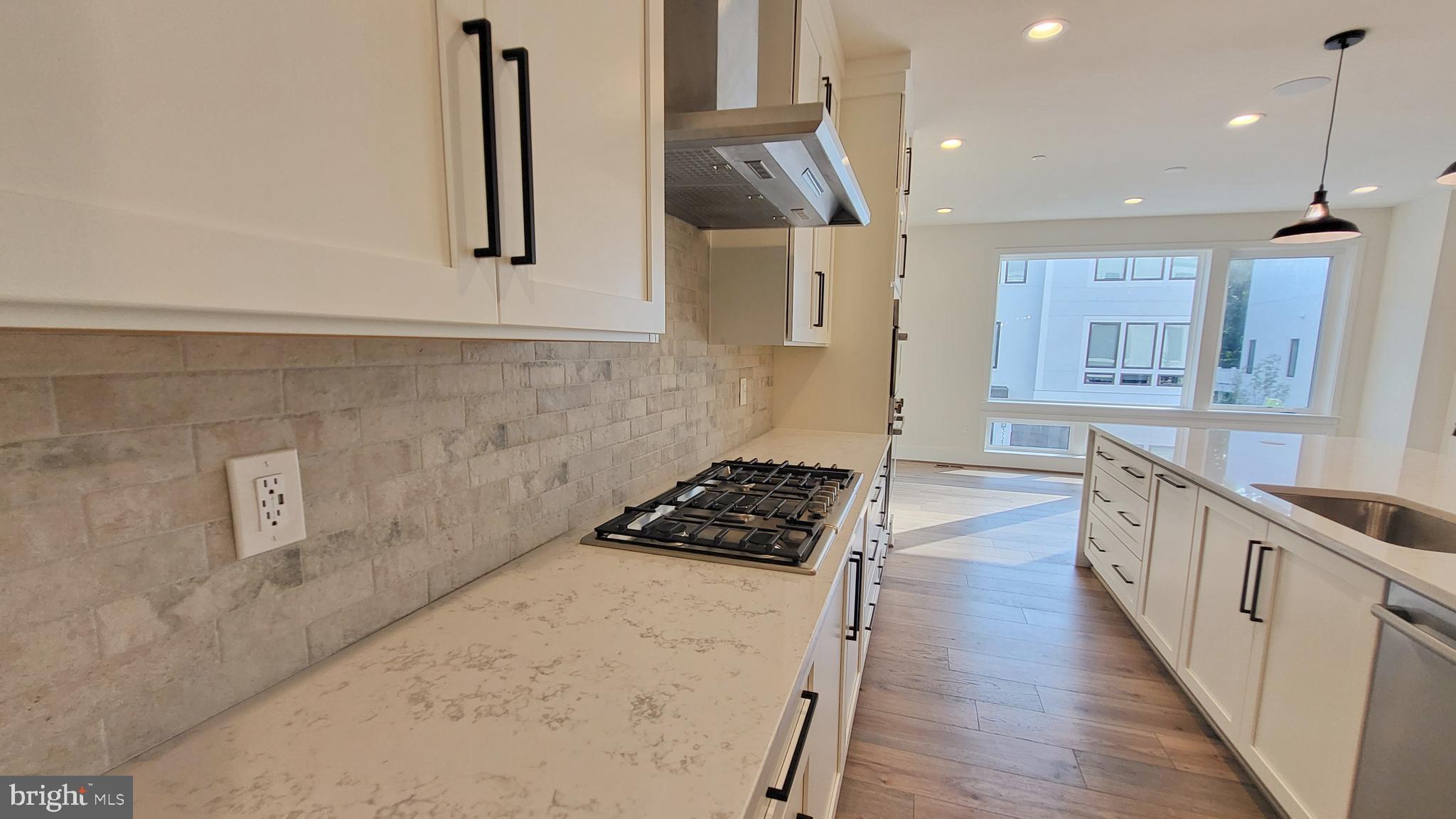 NORTH CHEVY CHASE - Residential Lease