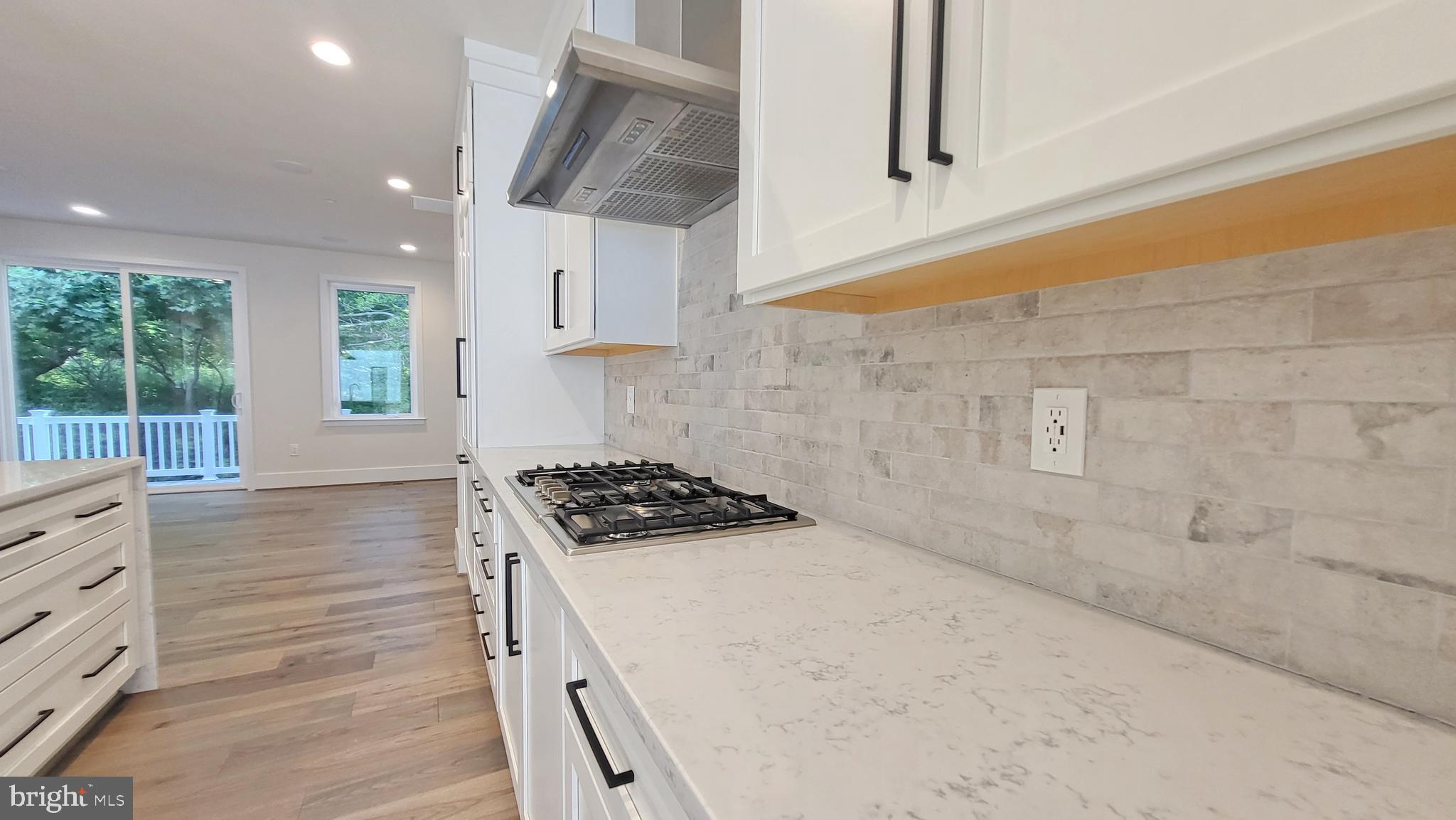 NORTH CHEVY CHASE - Residential Lease