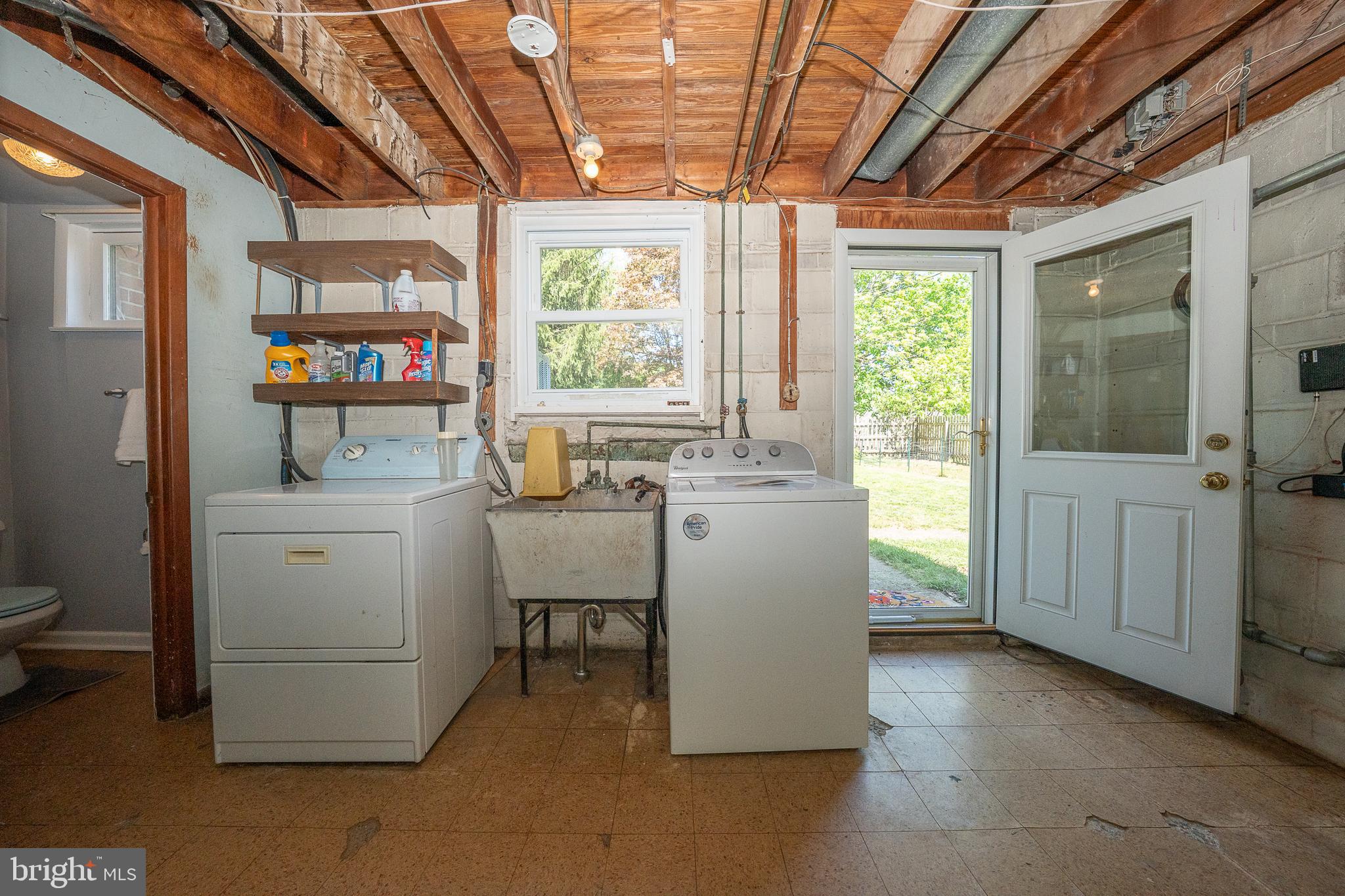 SOUTH WAYNE - Residential