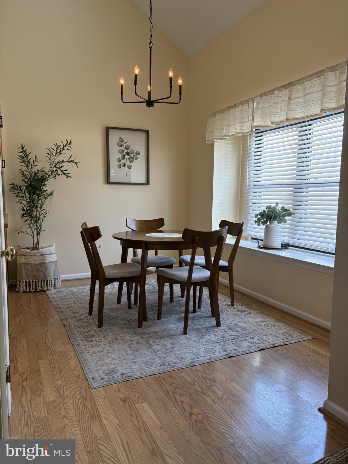 BROOKSIDE - Residential