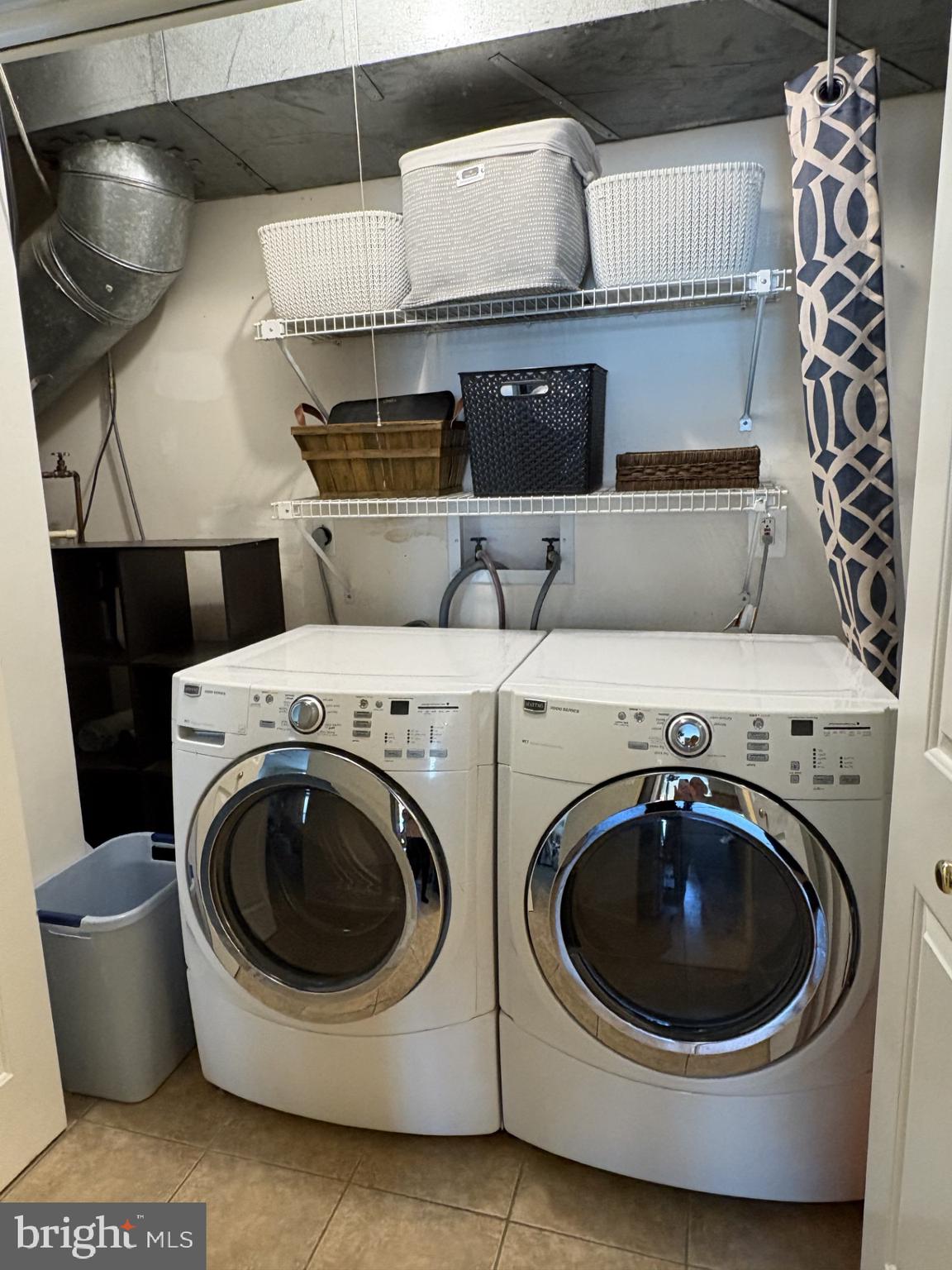 BROOKSIDE - Residential