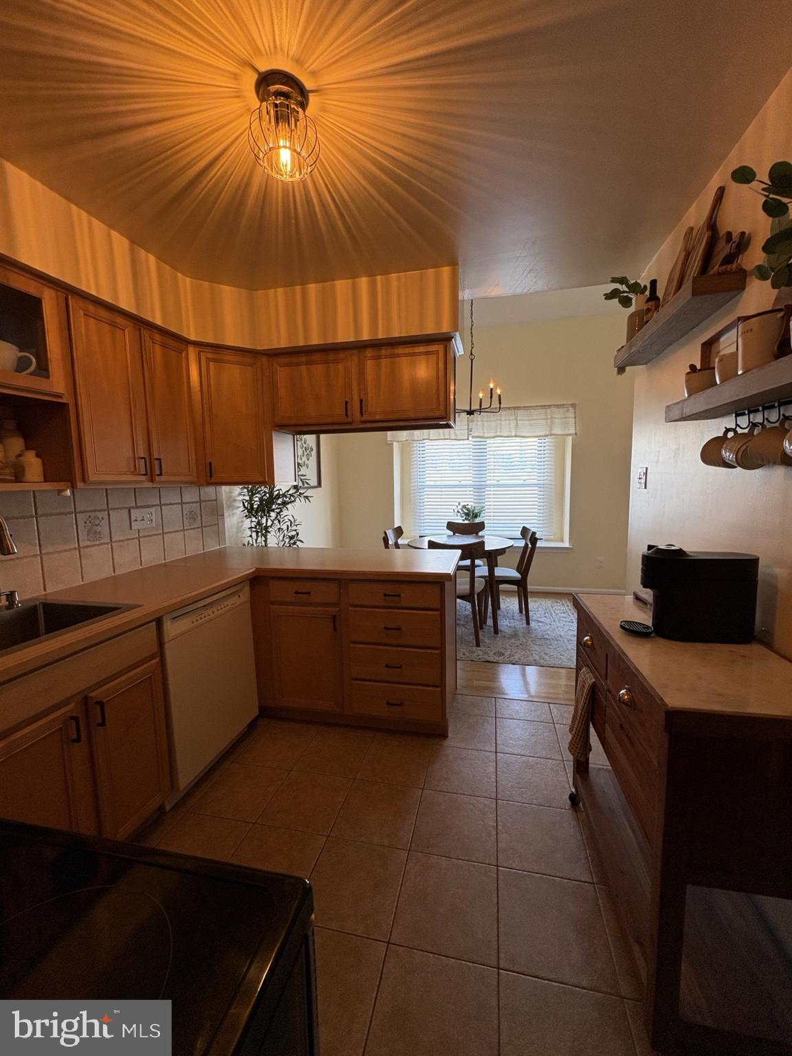 BROOKSIDE - Residential