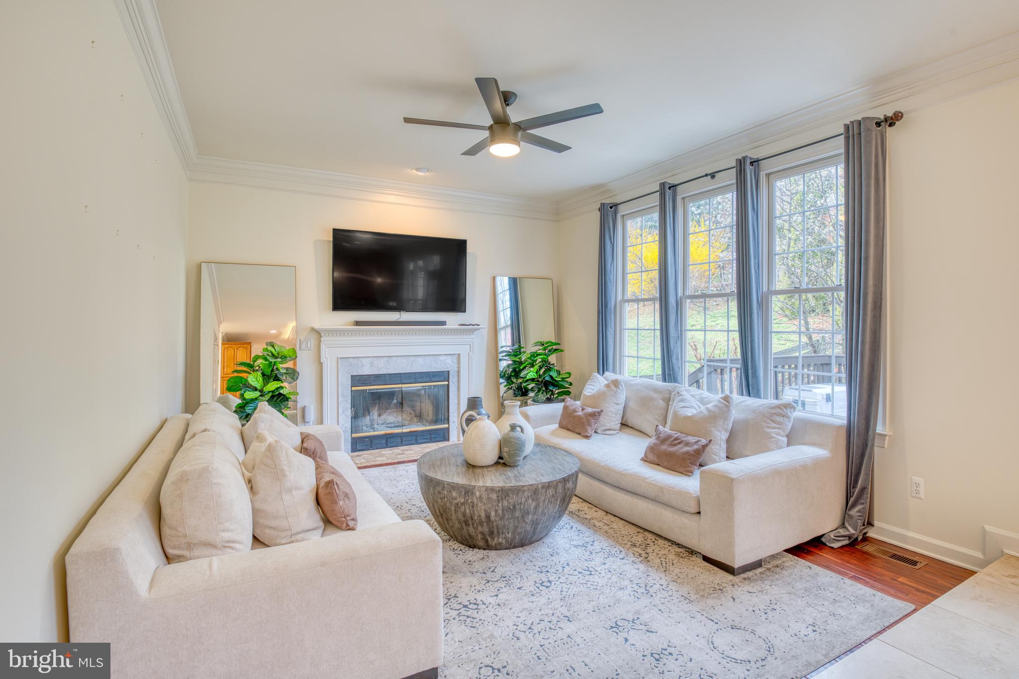 NEELSVILLE ESTATES - Residential