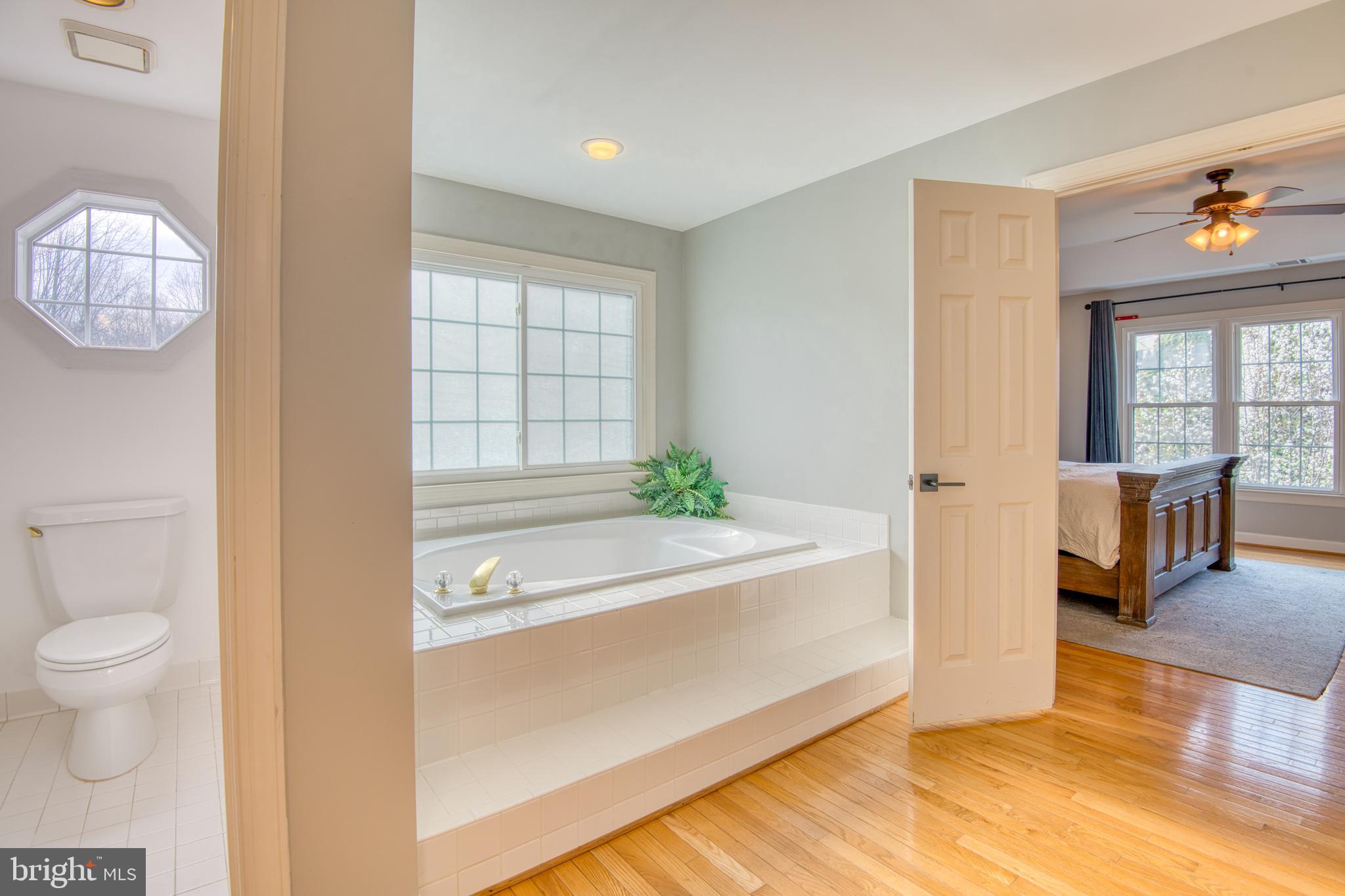 NEELSVILLE ESTATES - Residential