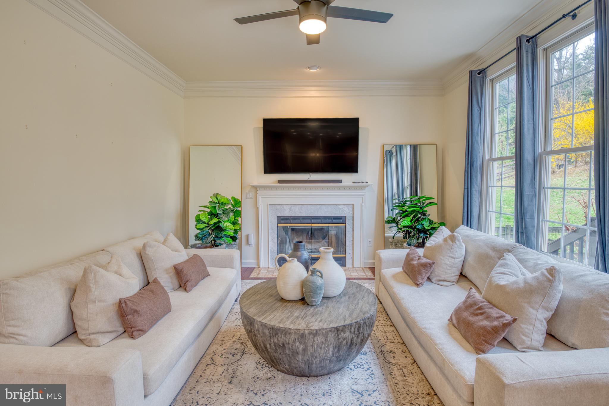 NEELSVILLE ESTATES - Residential