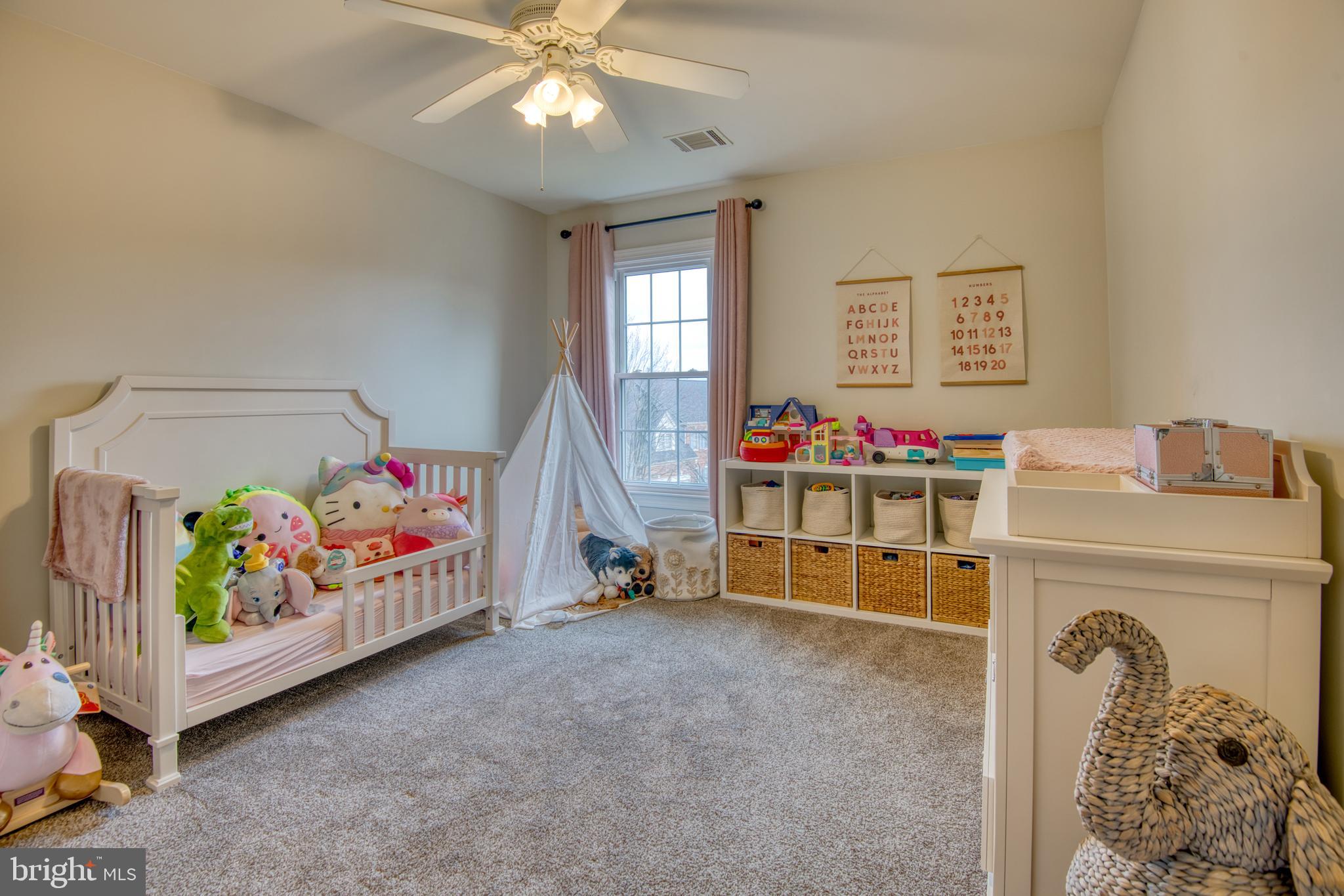 NEELSVILLE ESTATES - Residential