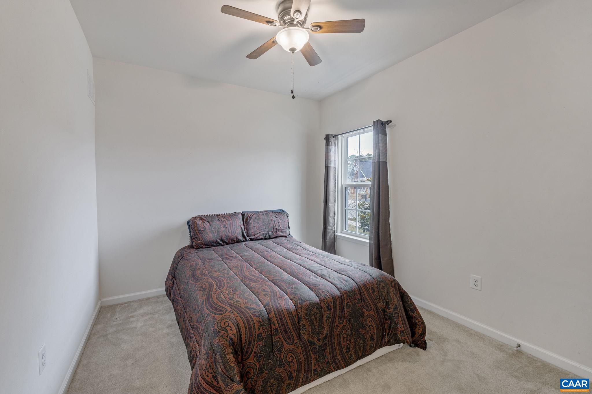 SPRING CREEK - Residential