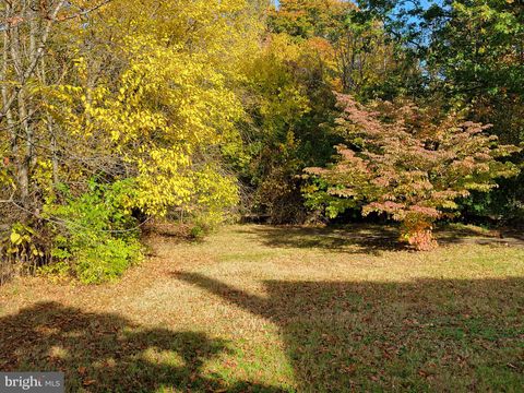 531-537-545 MAIN STREET HARLEYSVILLE PA 19438