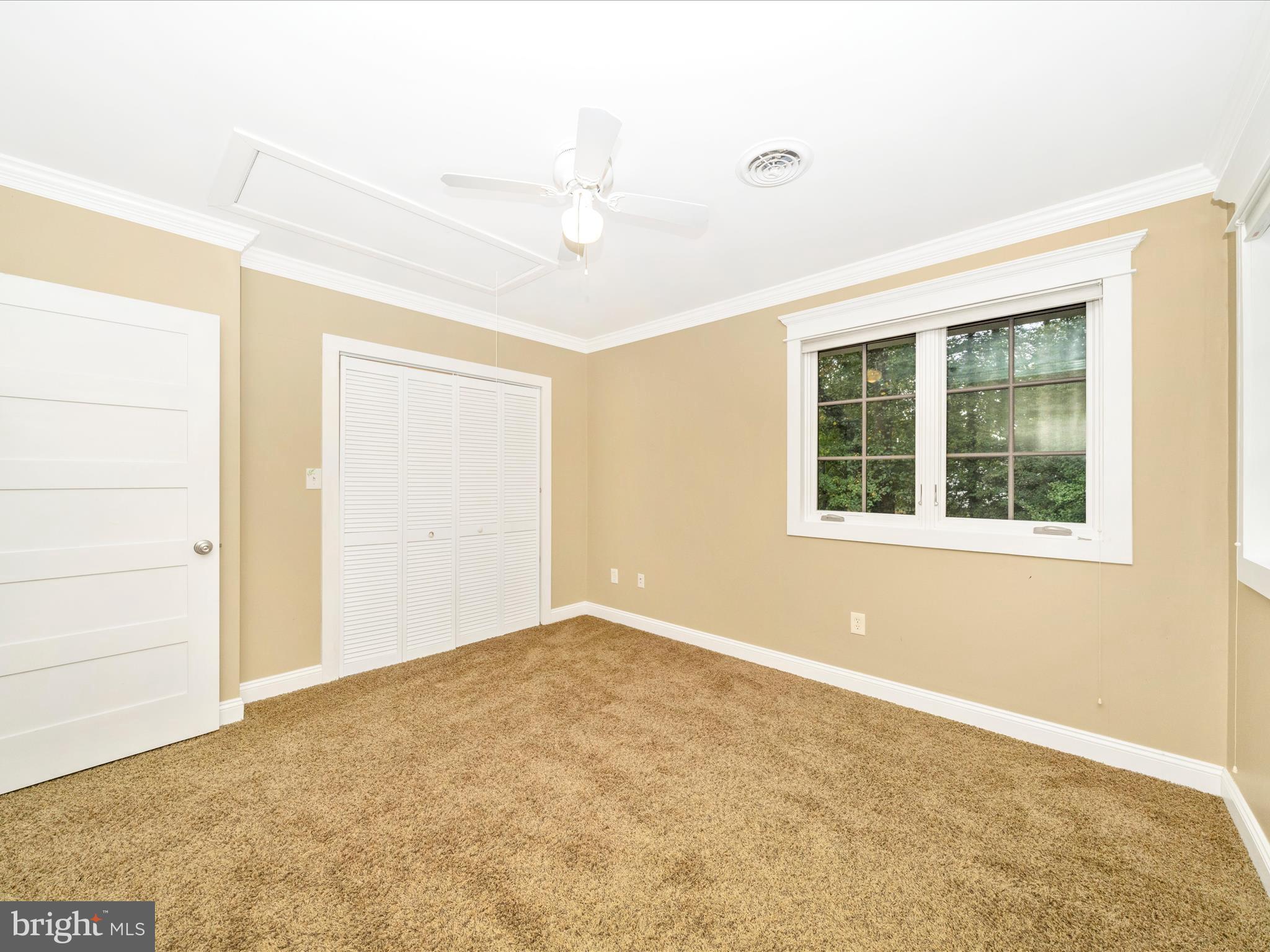 HILLANDALE - Residential