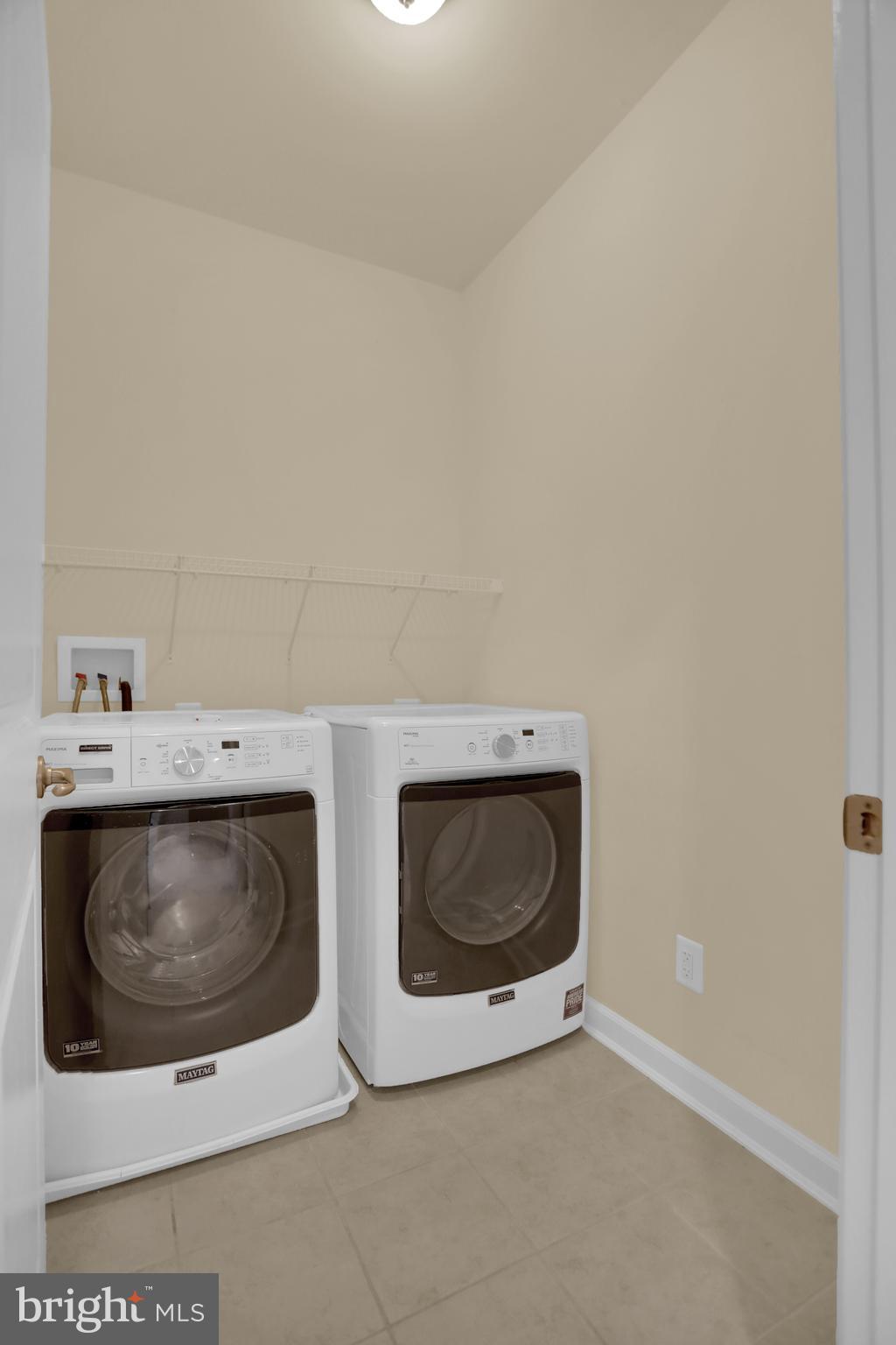 MEADOWVALE - Residential Lease