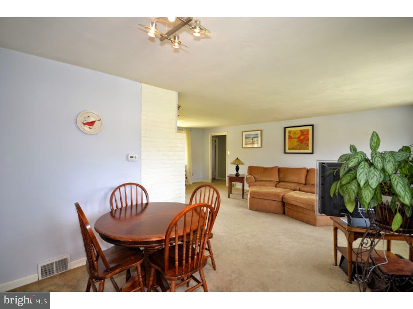 NORTH HILLS - Residential