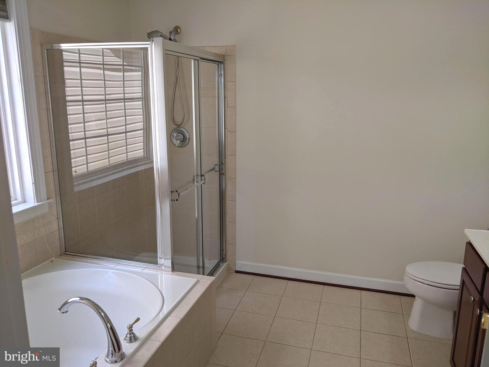 LAUREL HIGHLANDS - Residential Lease