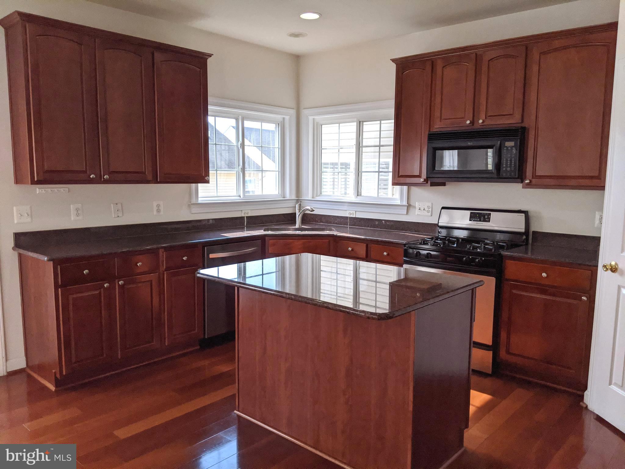 LAUREL HIGHLANDS - Residential Lease