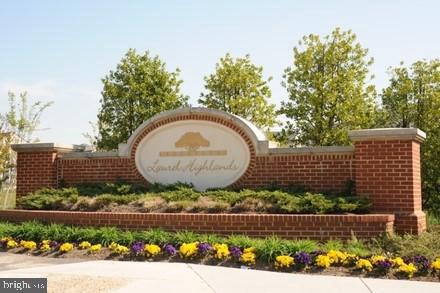 LAUREL HIGHLANDS - Residential Lease