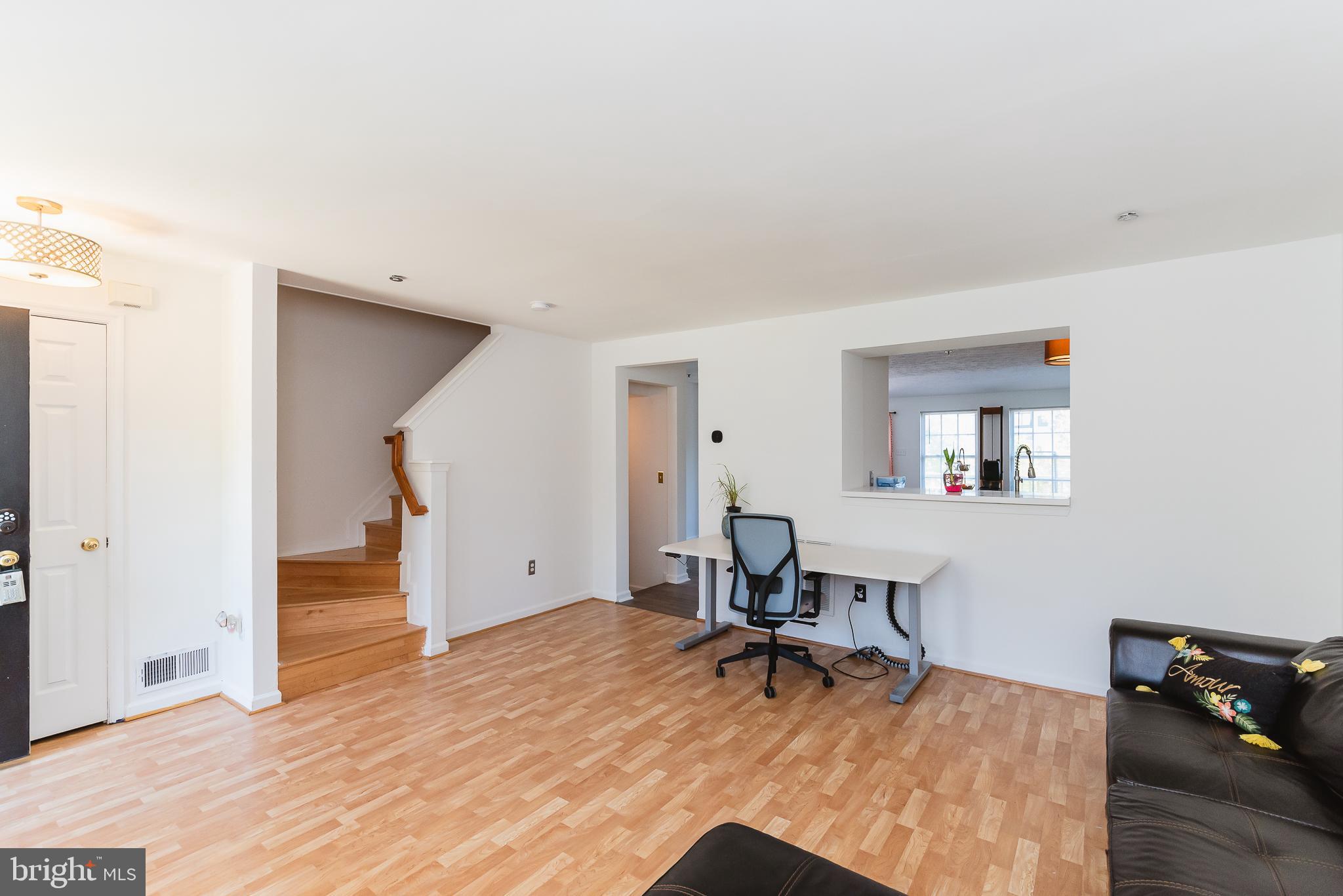 SENECA POINTE - Residential