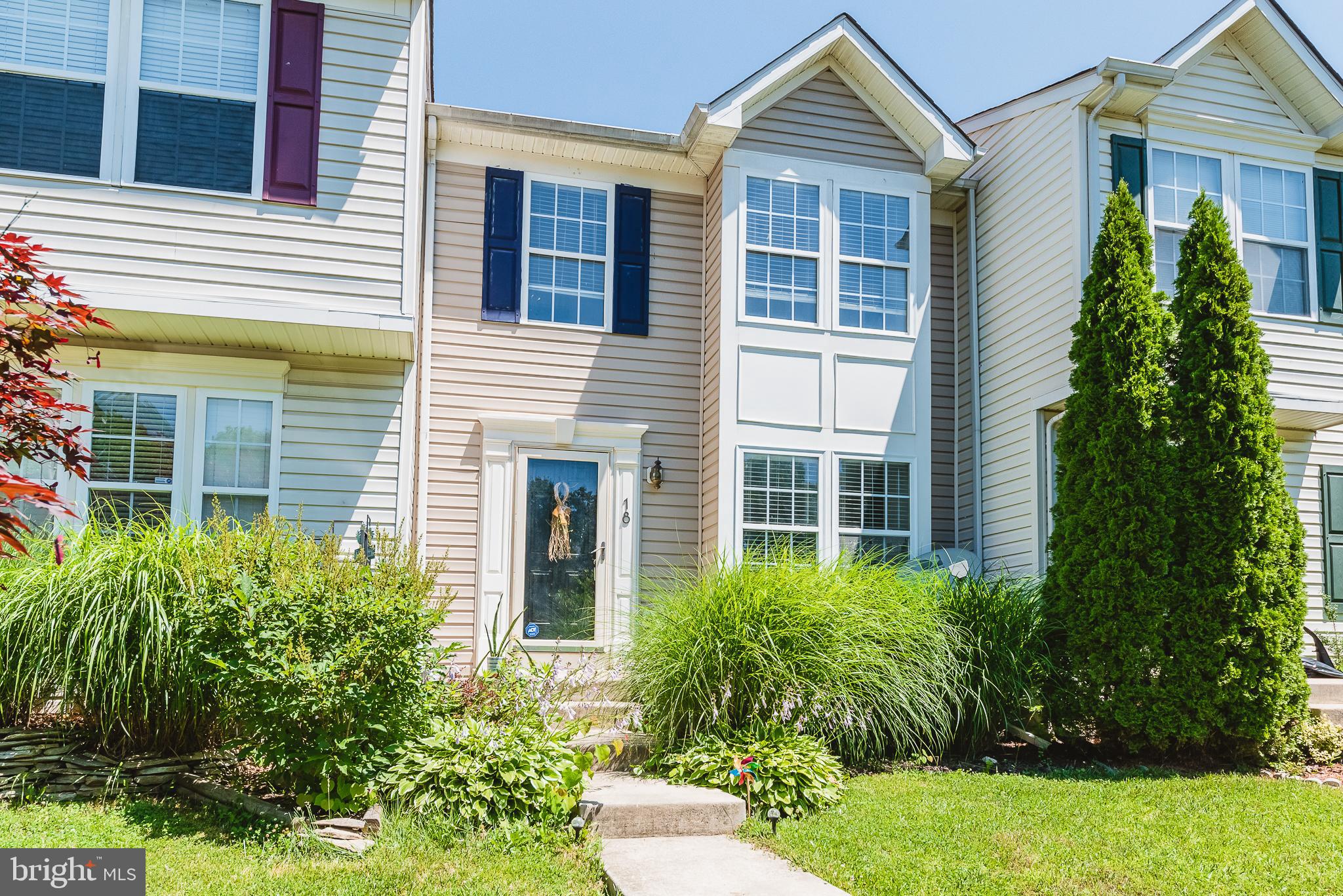 SENECA POINTE - Residential