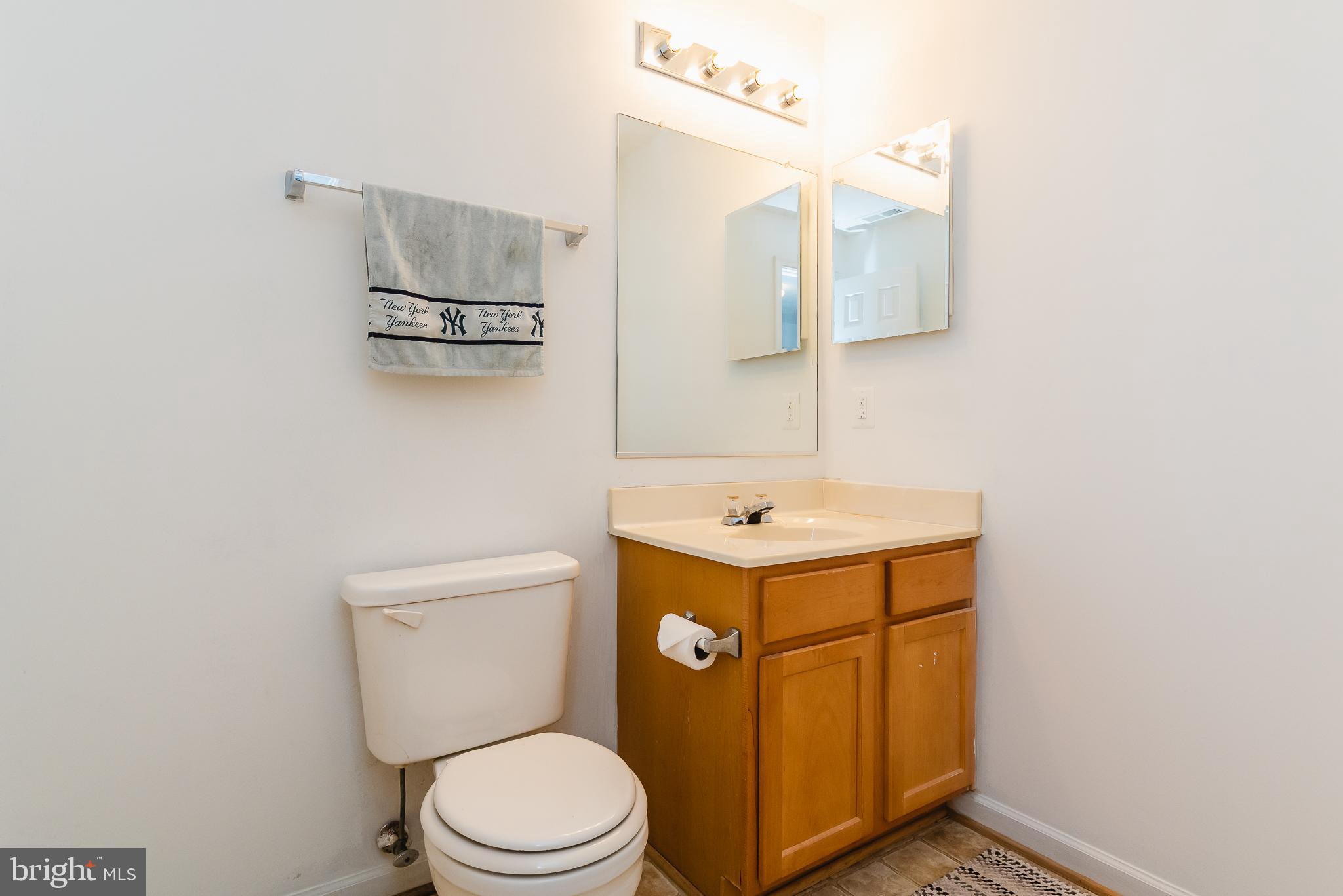 SENECA POINTE - Residential