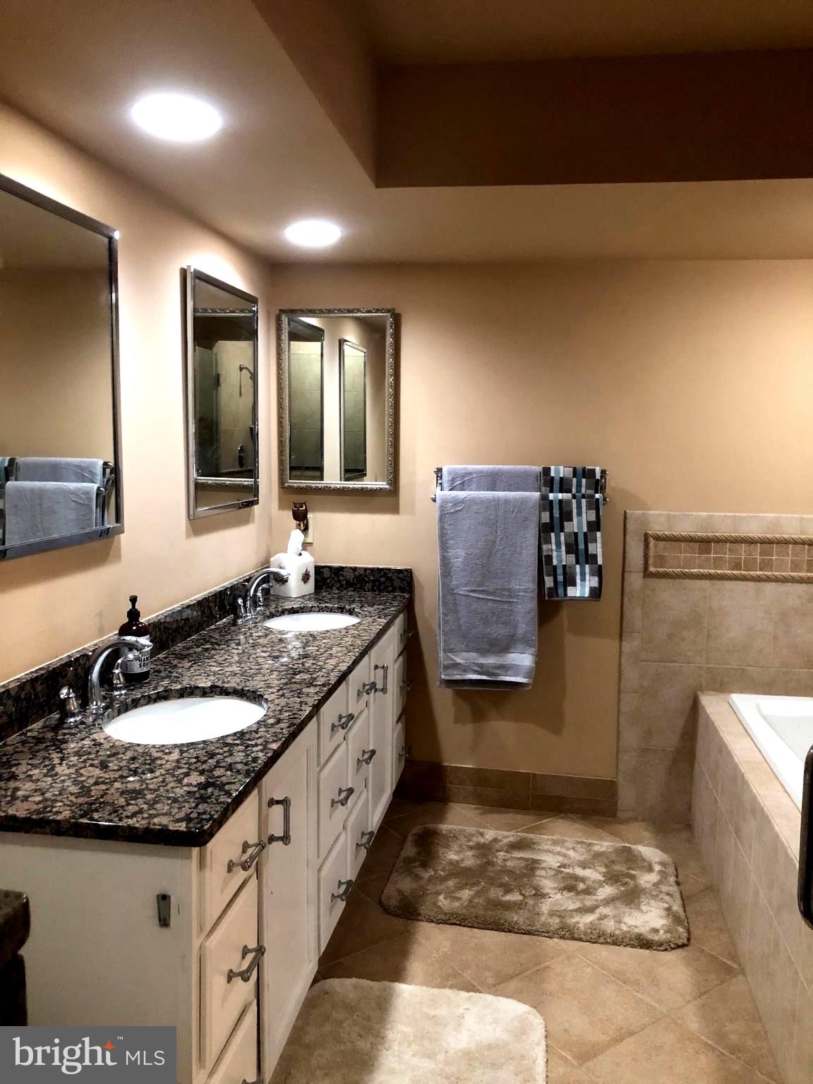 WOODFIELD ESTATES - Residential