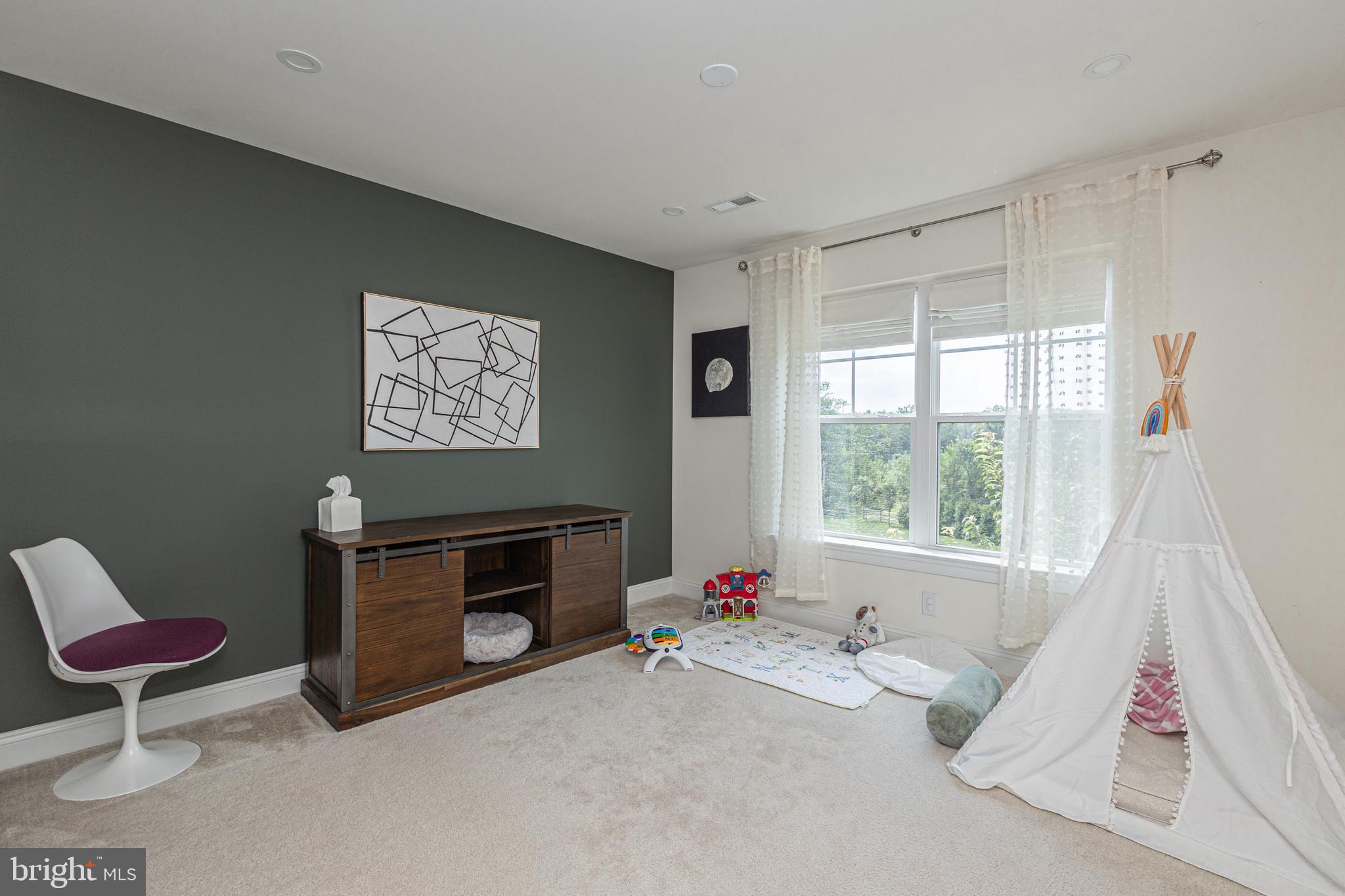 OWLS NEST FARM - Residential