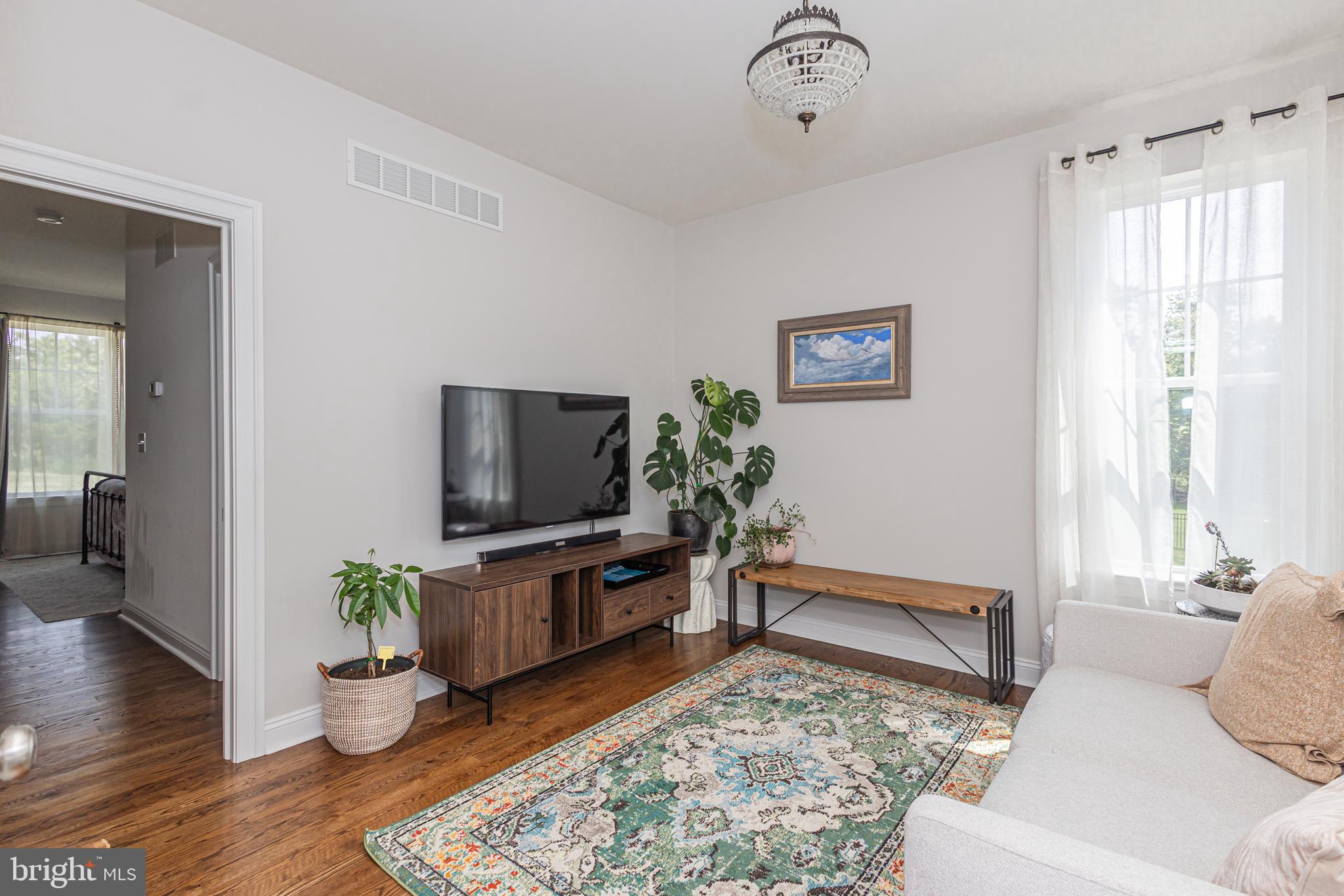 OWLS NEST FARM - Residential