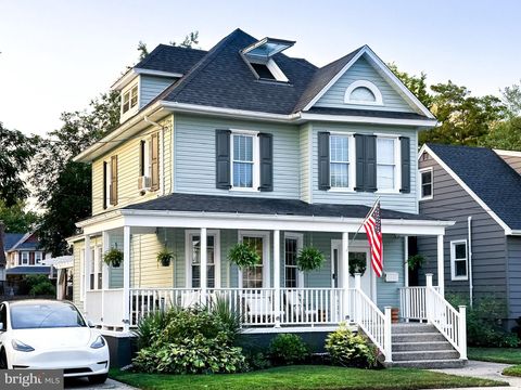 209 W MADISON AVENUE MAGNOLIA NJ 08049