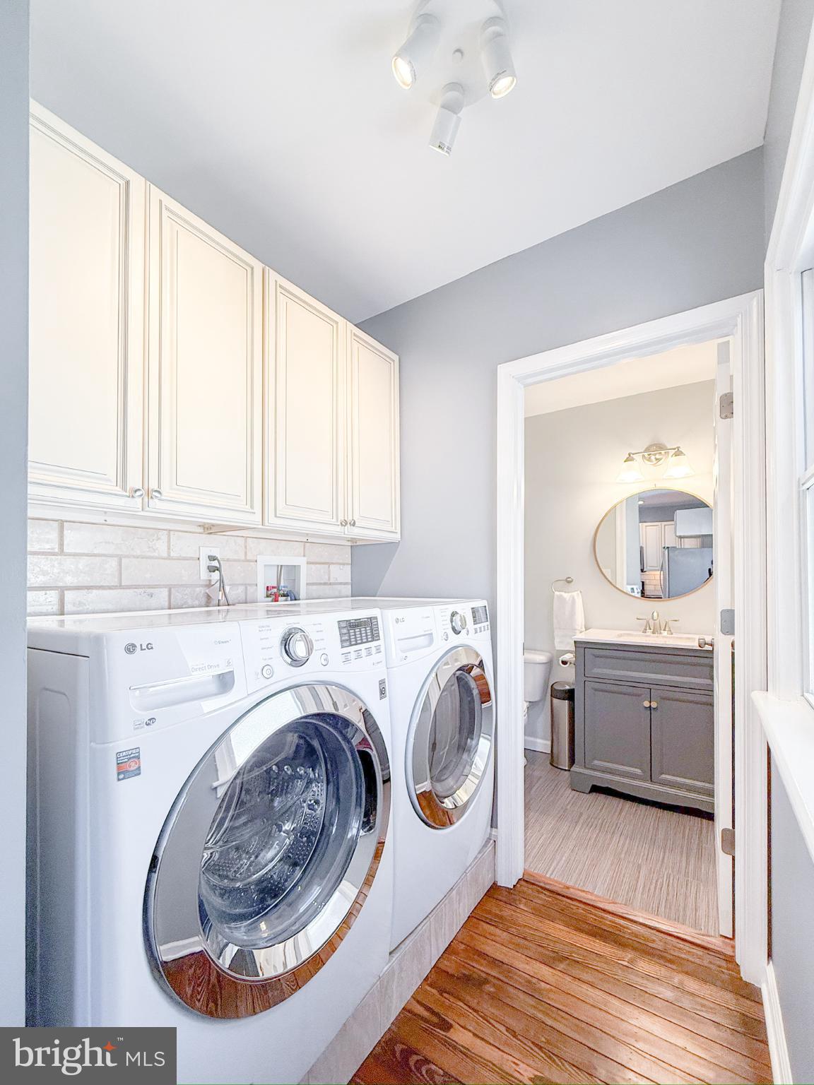 209 W MADISON AVENUE