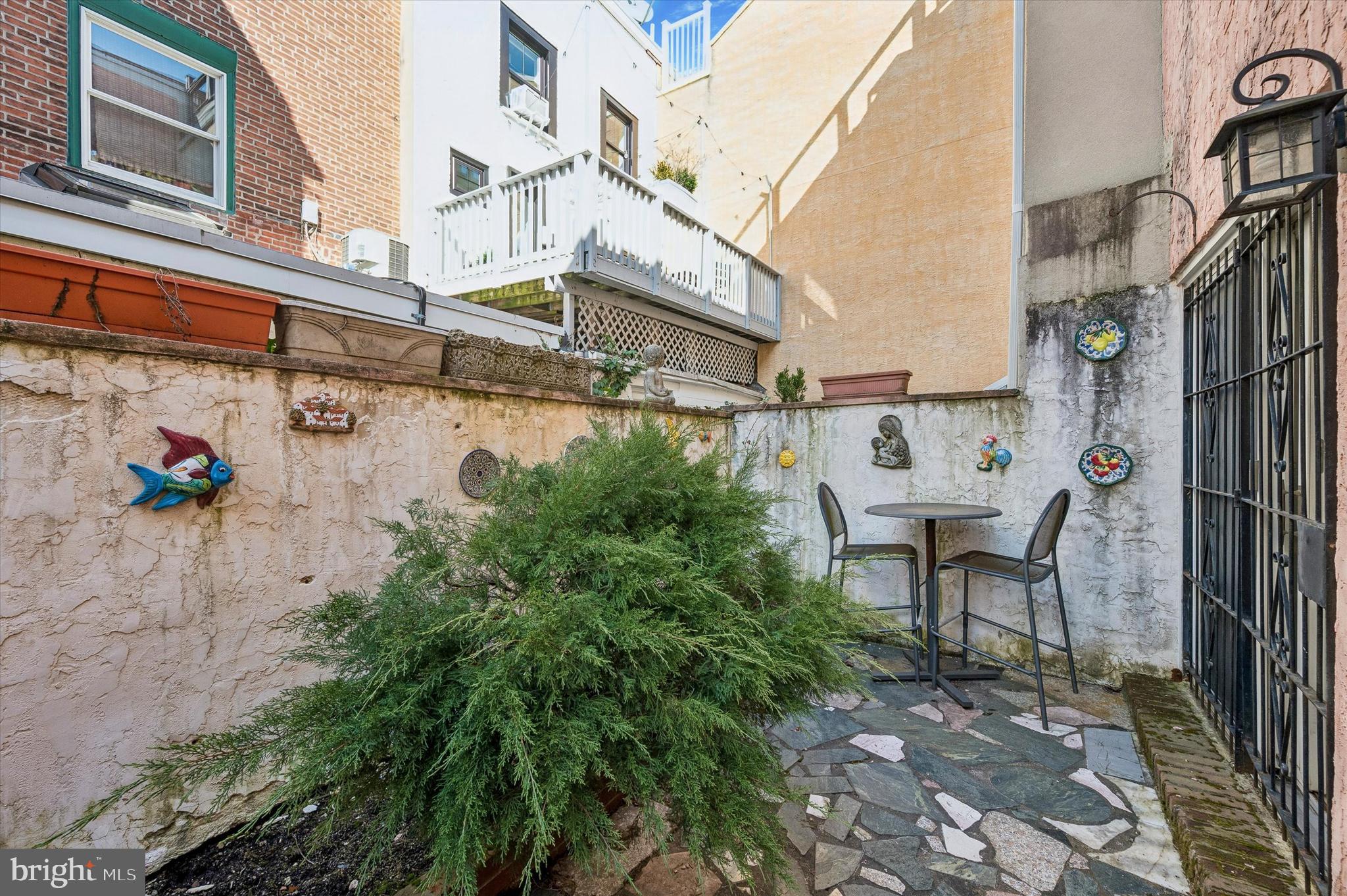 RITTENHOUSE SQUARE - Residential