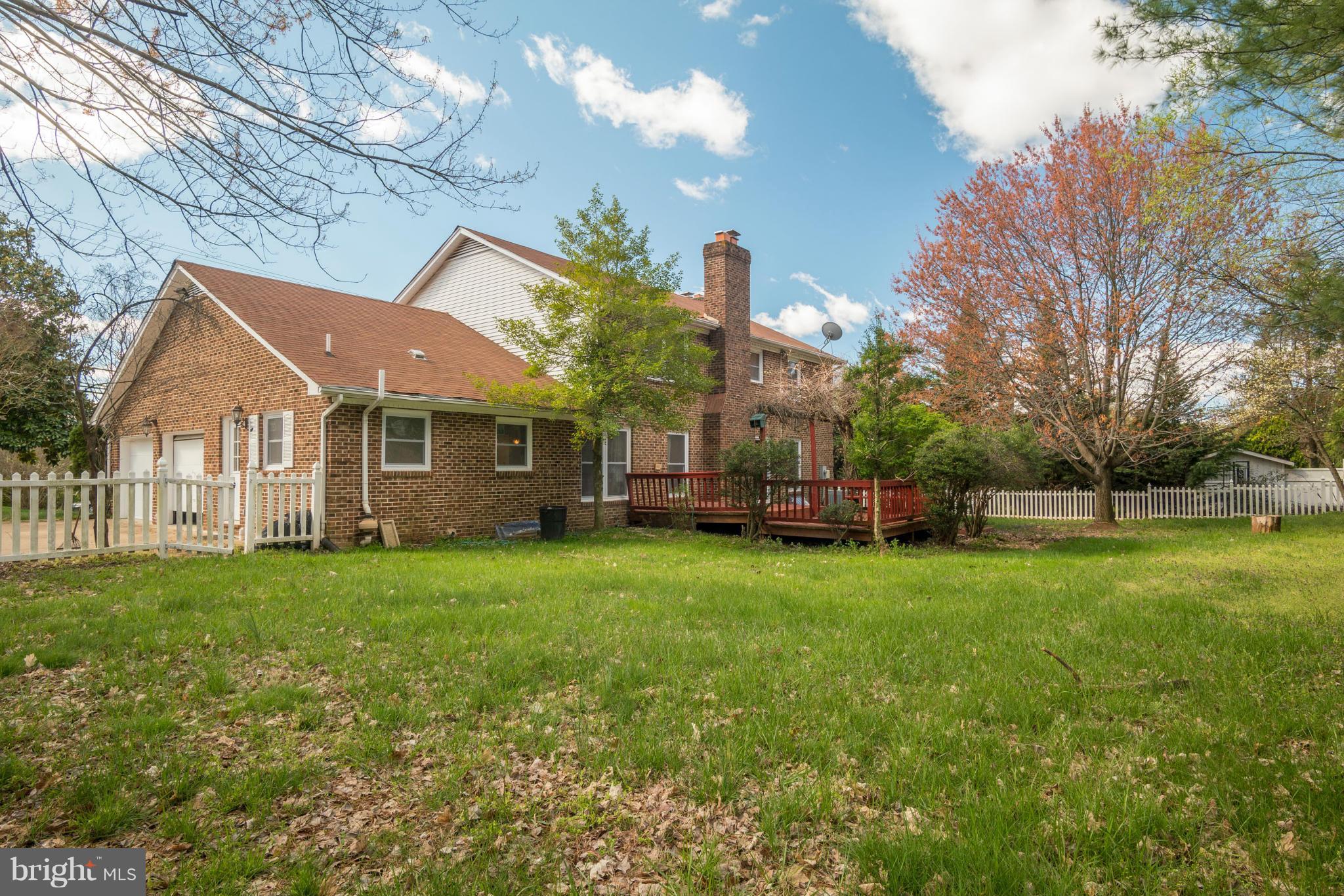 CONDON MANOR OF MCLEAN - Residential Lease