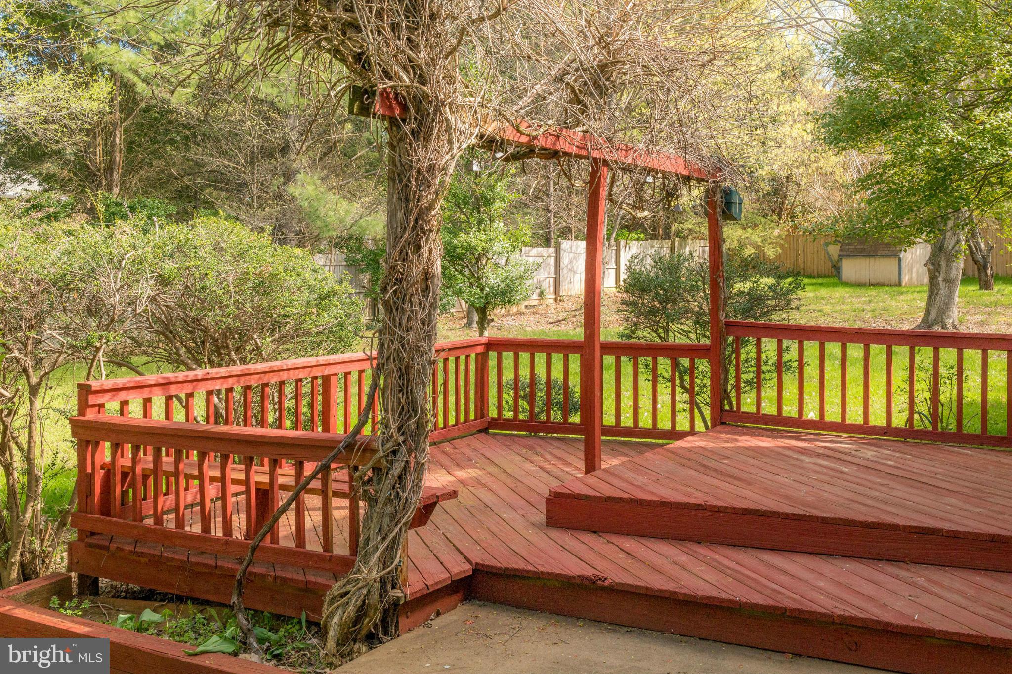 CONDON MANOR OF MCLEAN - Residential Lease