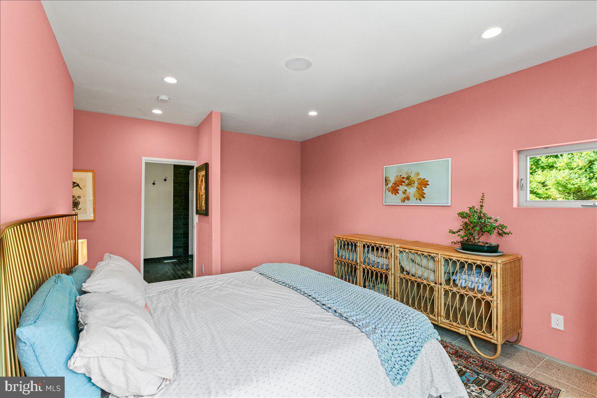 SEVEN HILLS ESTATES - Residential