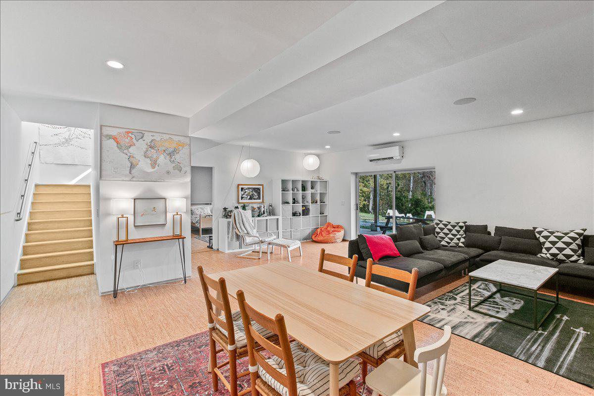 SEVEN HILLS ESTATES - Residential