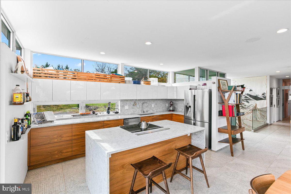 SEVEN HILLS ESTATES - Residential