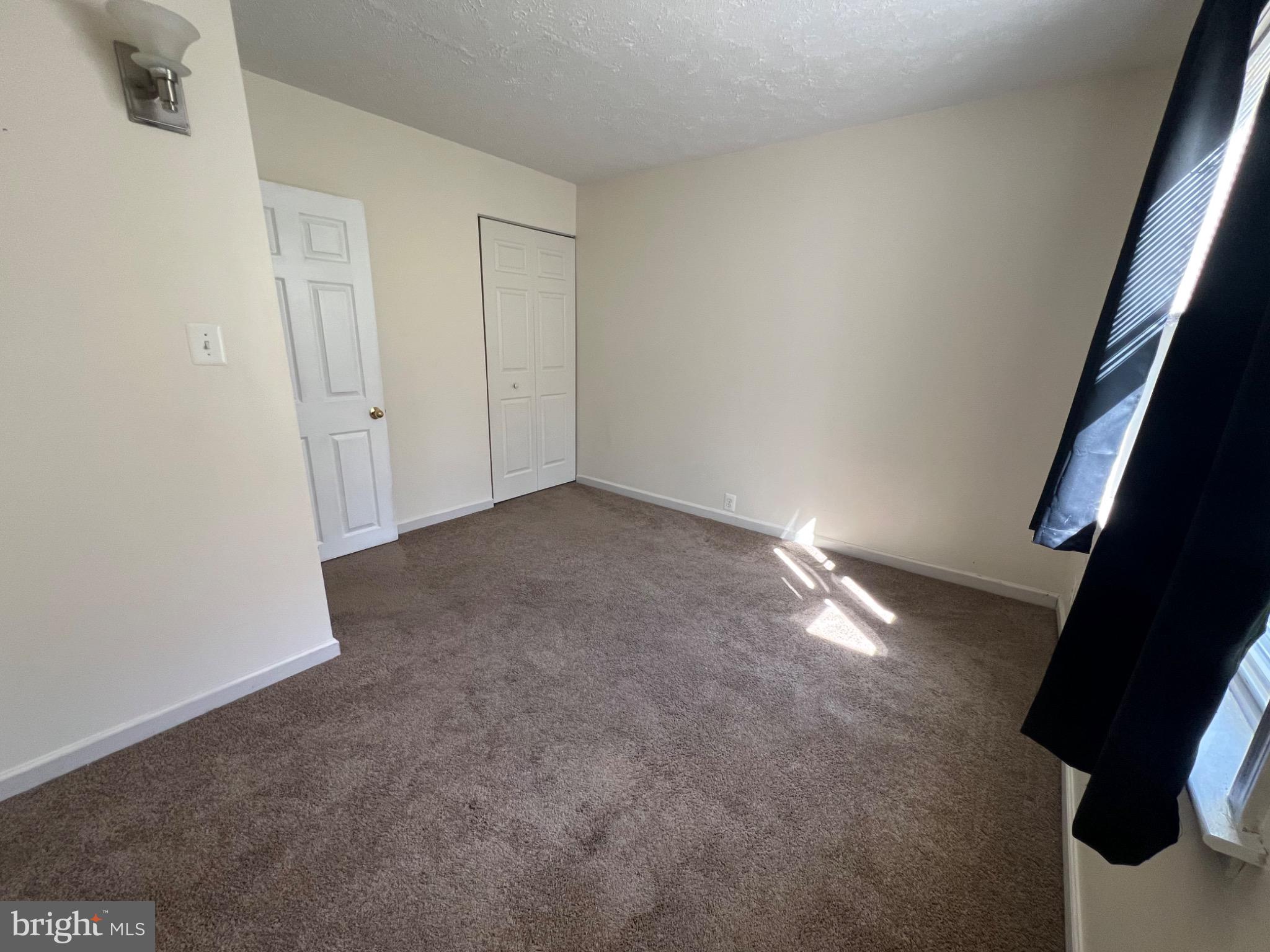 SWAN MEADOWS - Residential Lease