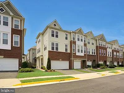 ASHBURN - Residential Lease