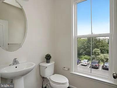 ASHBURN - Residential Lease