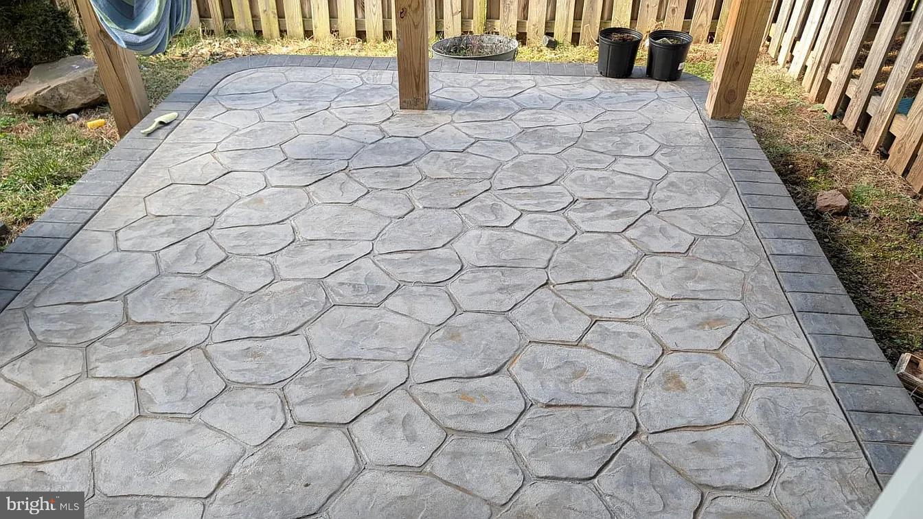 ASHBURN - Residential Lease