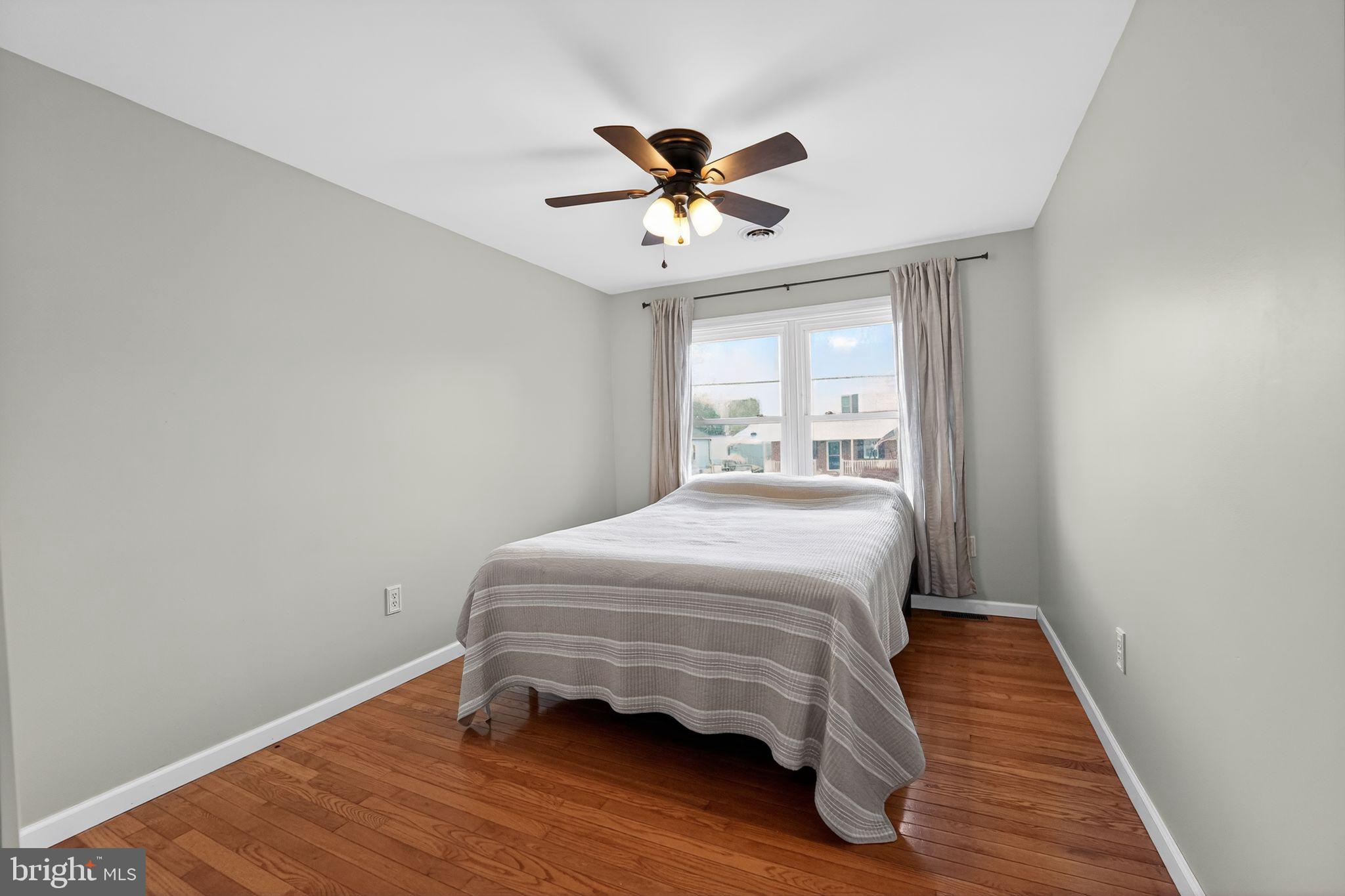 OLIVER BEACH - Residential