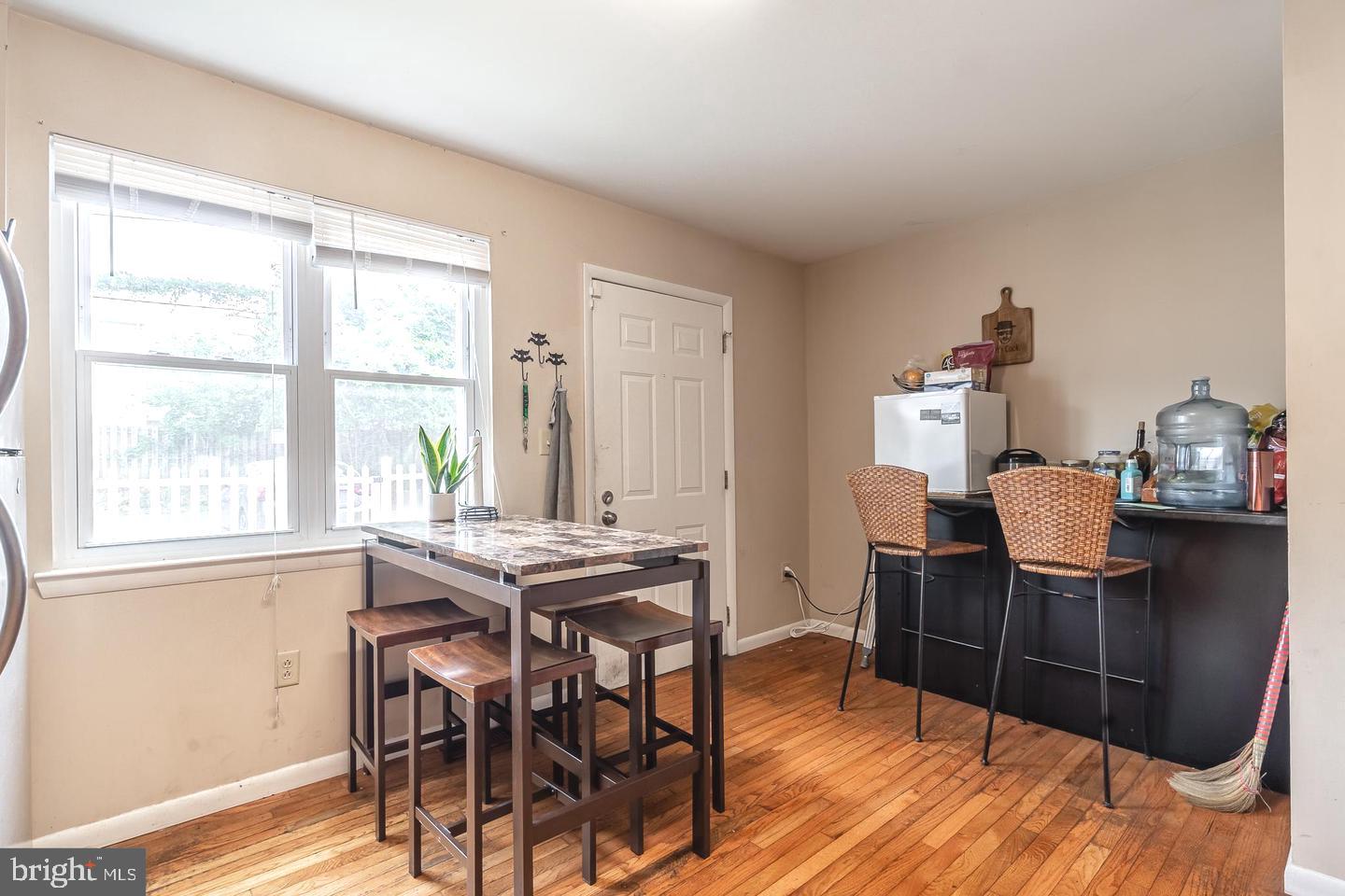 TEMPLE UNIVERSITY - Residential Lease