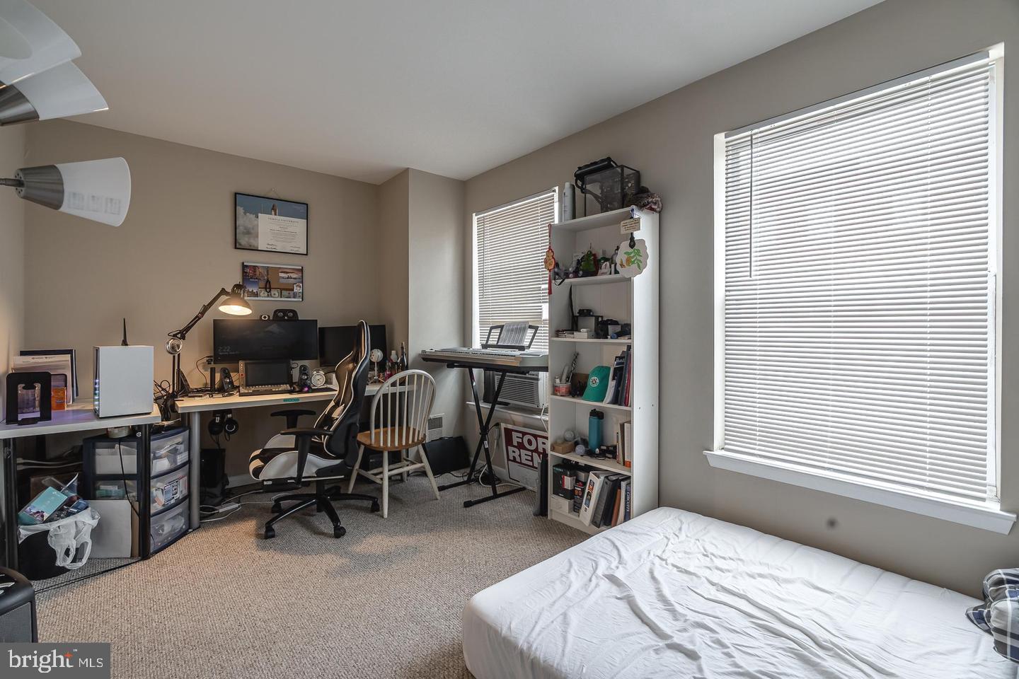 TEMPLE UNIVERSITY - Residential Lease