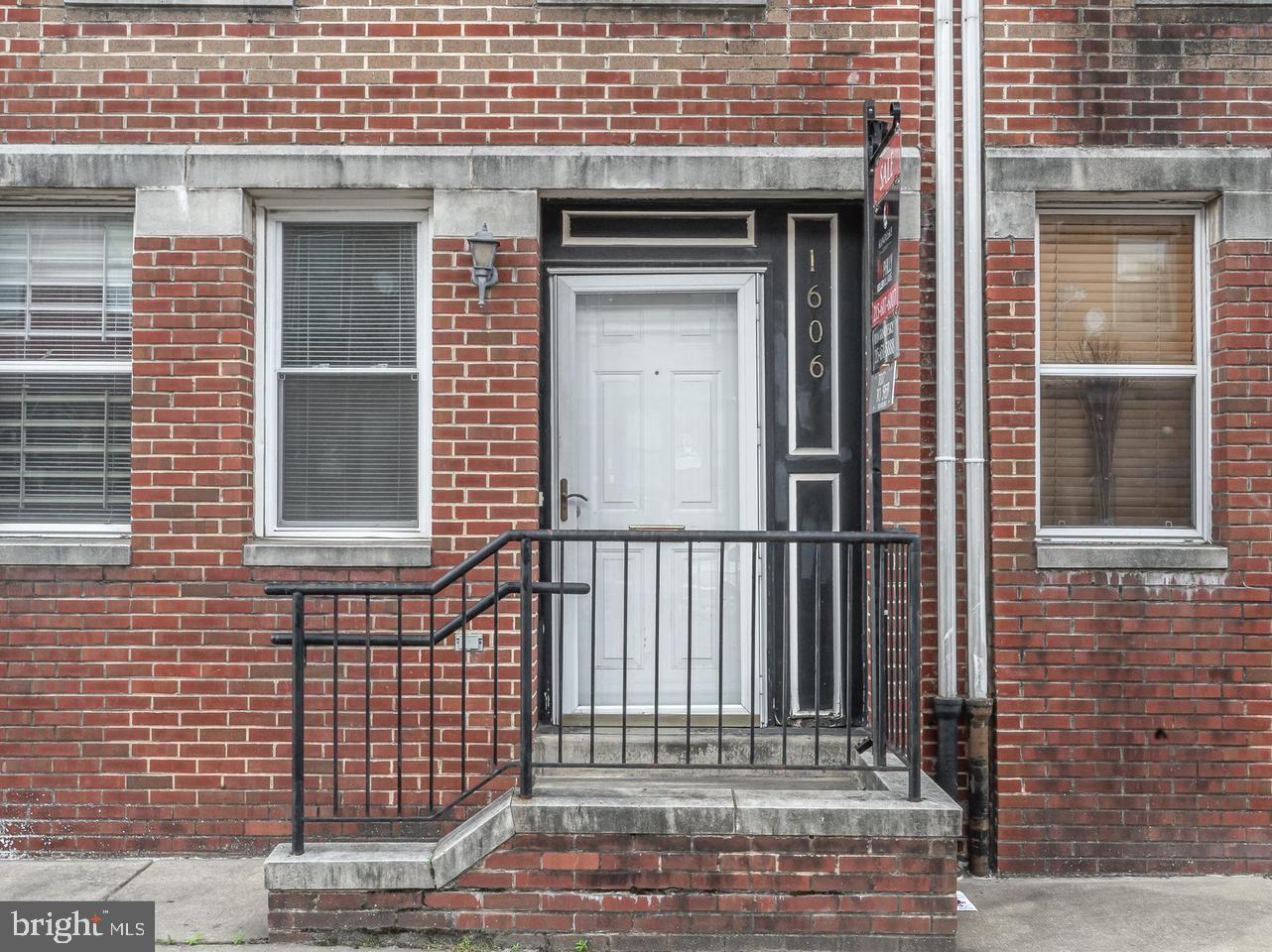 TEMPLE UNIVERSITY - Residential Lease