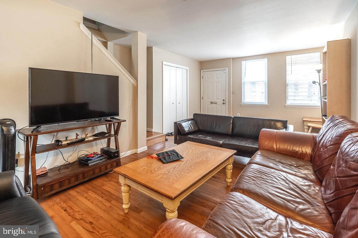 TEMPLE UNIVERSITY - Residential Lease
