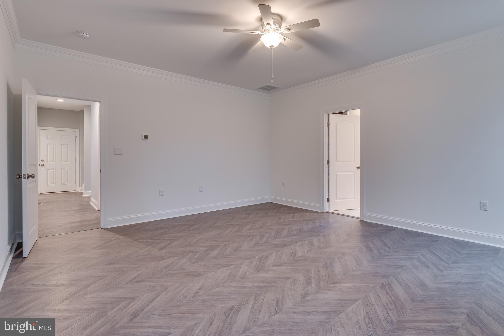 WATERSIDE RESERVE - Residential