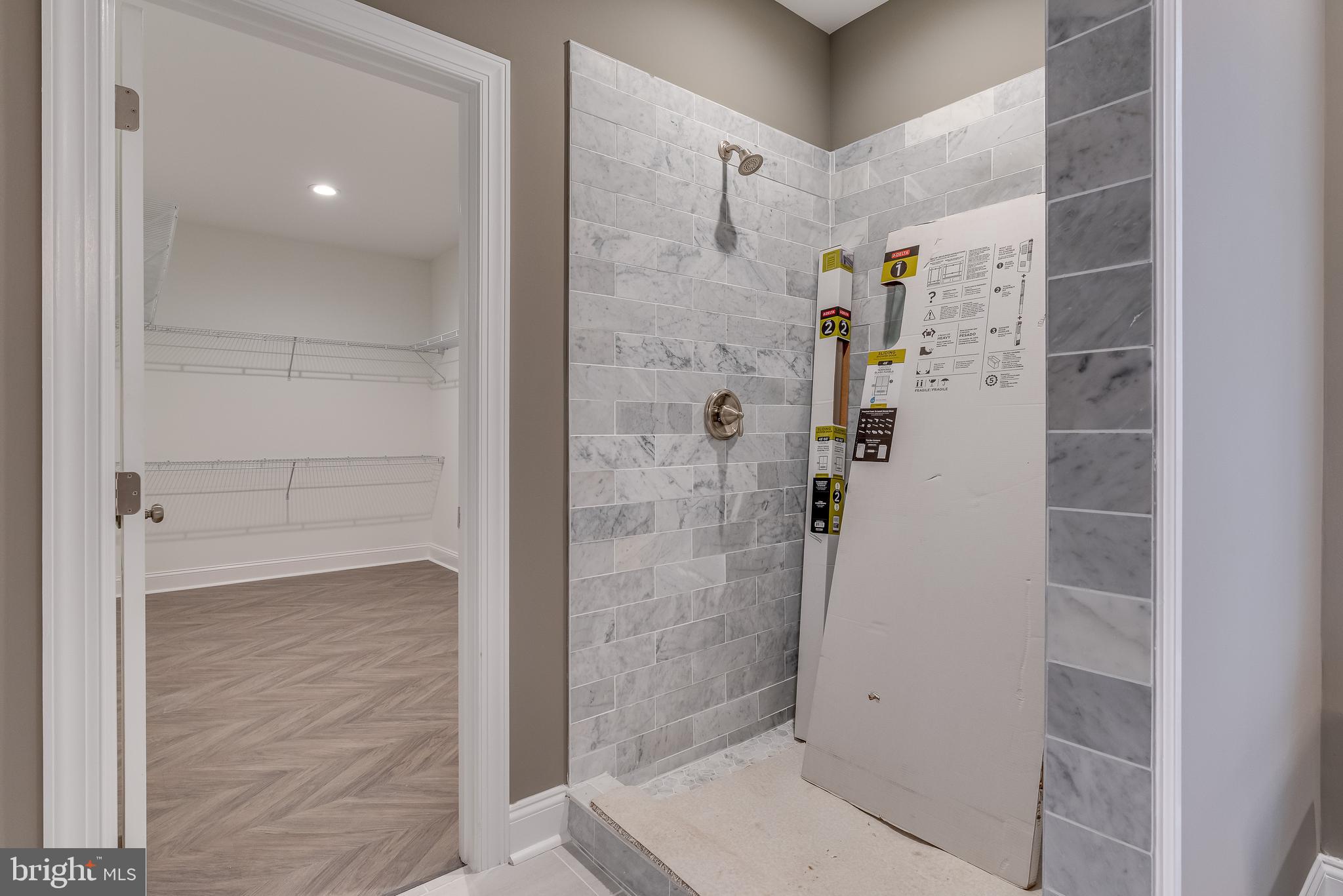 WATERSIDE RESERVE - Residential